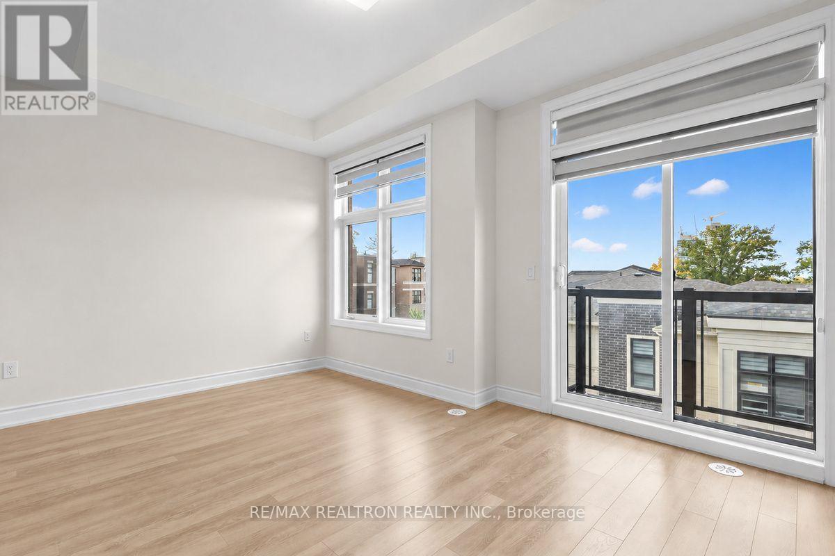 2 - 2a Muir Avenue Property Photo 24