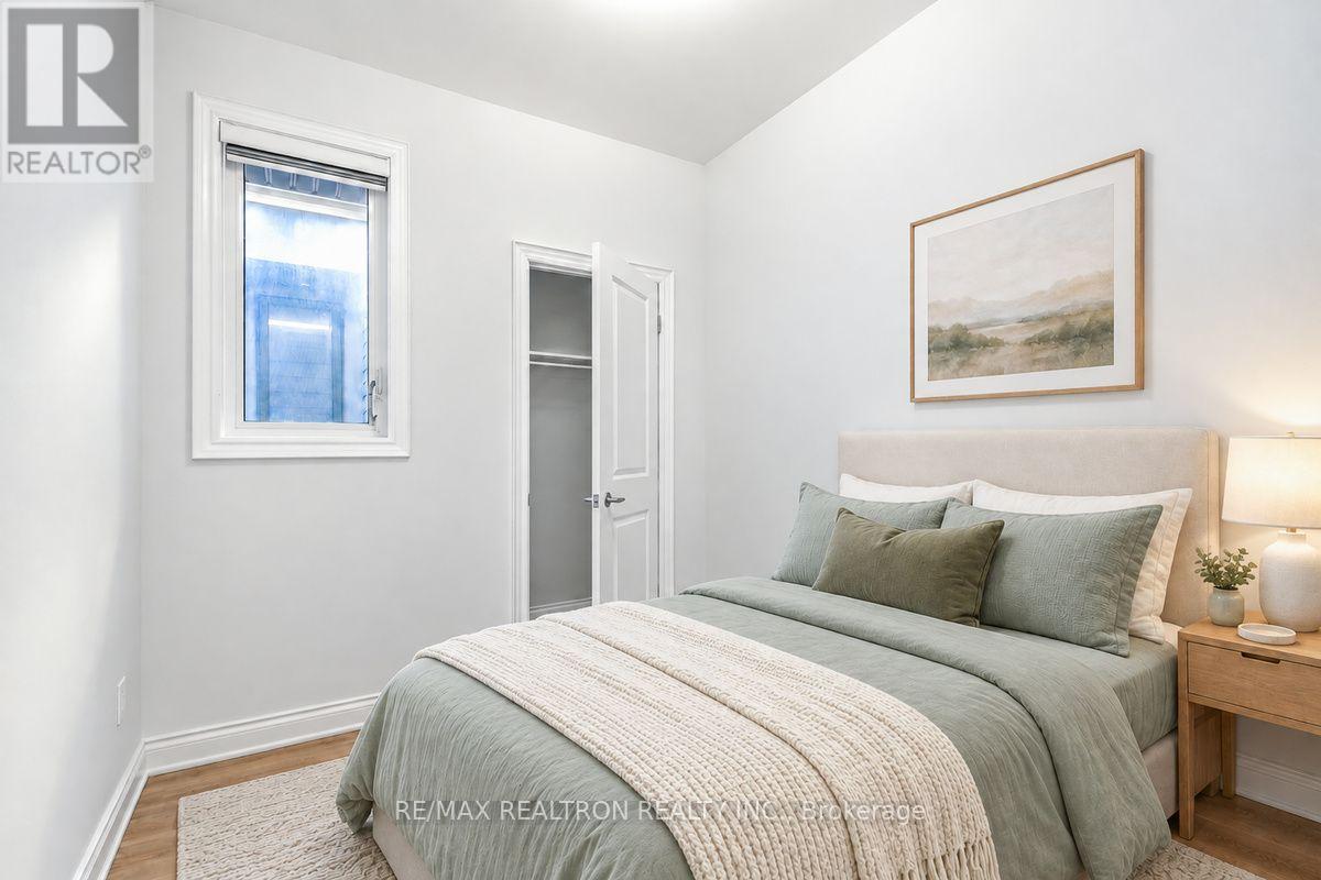 2 - 2a Muir Avenue Property Photo 35
