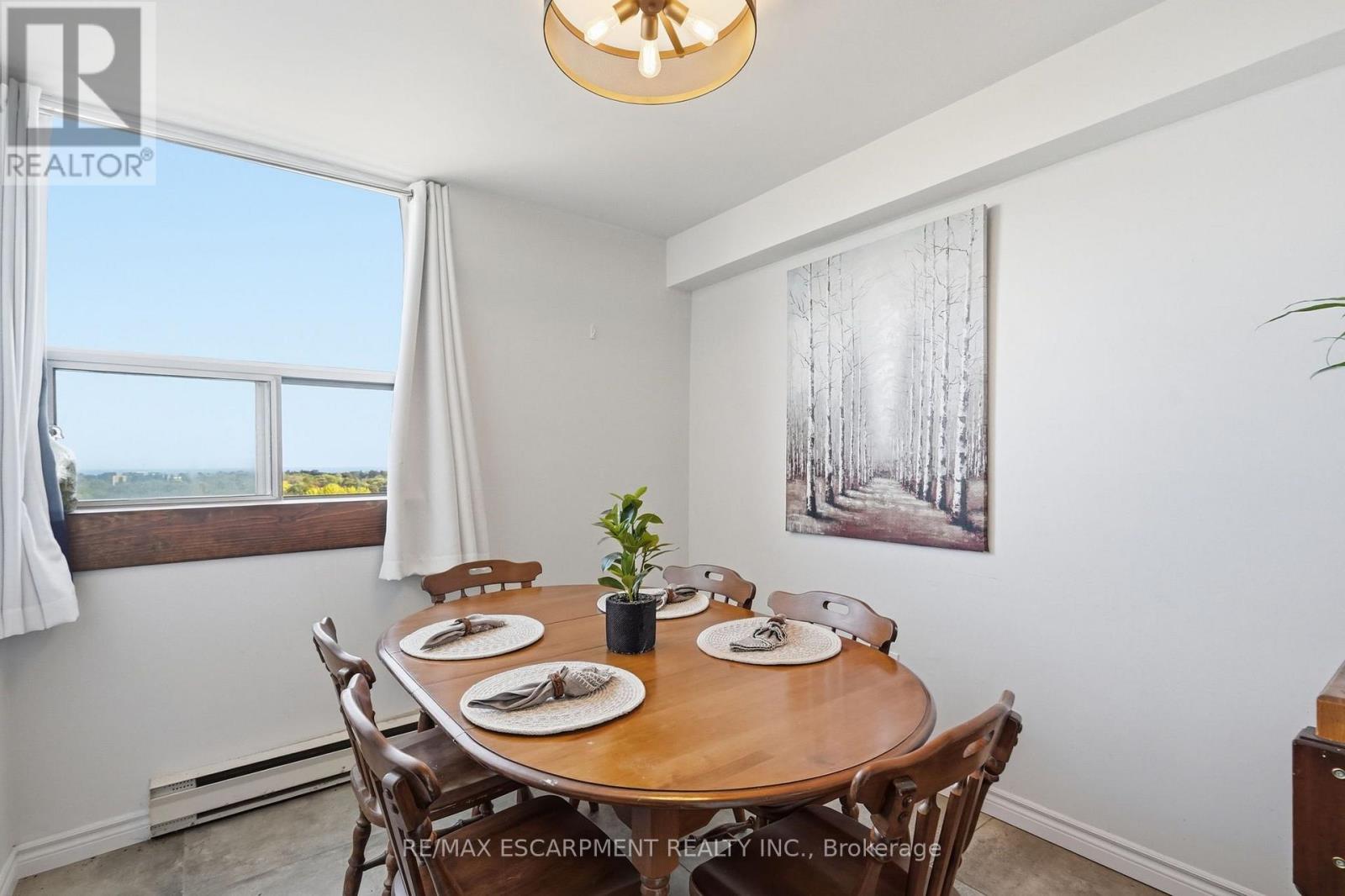1111 - 700 Dynes Road Property Photo 11