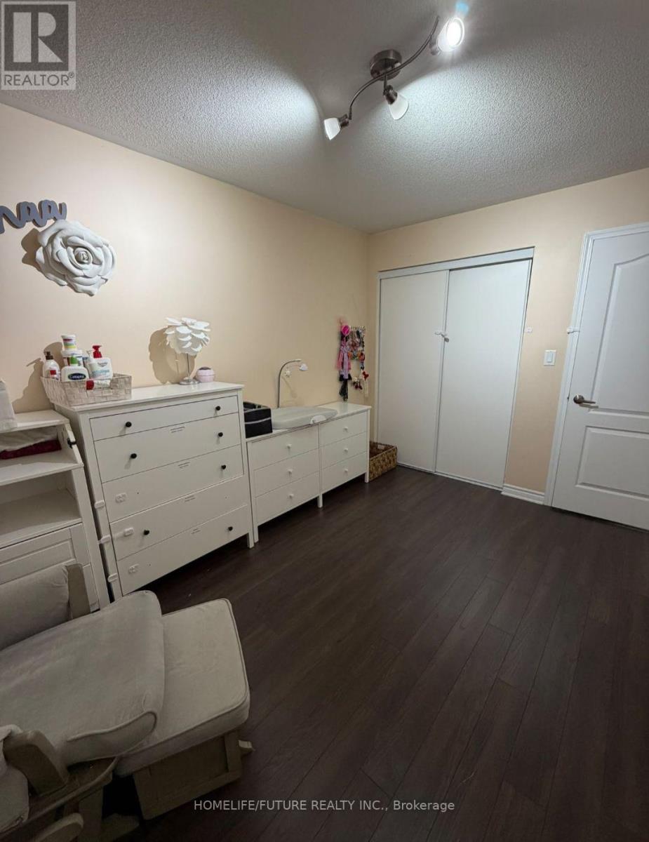80 Phyllis Drive Property Photo 14