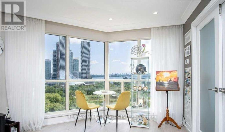 Nph7 - 2261 Lake Shore Boulevard W Property Photo 25