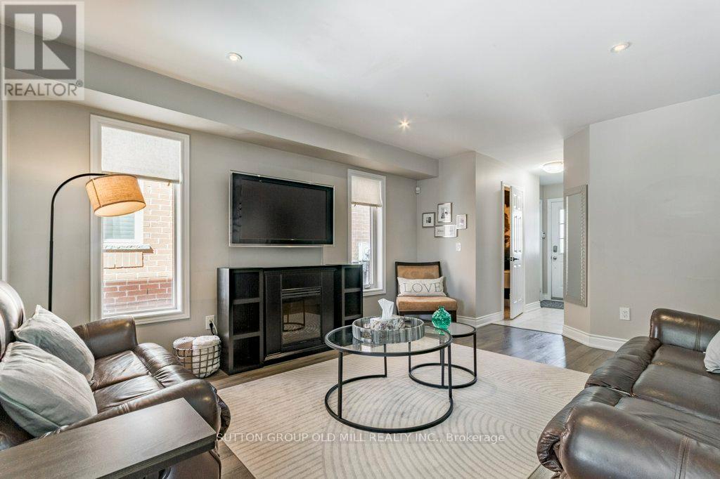 59 Senator Way Property Photo 11