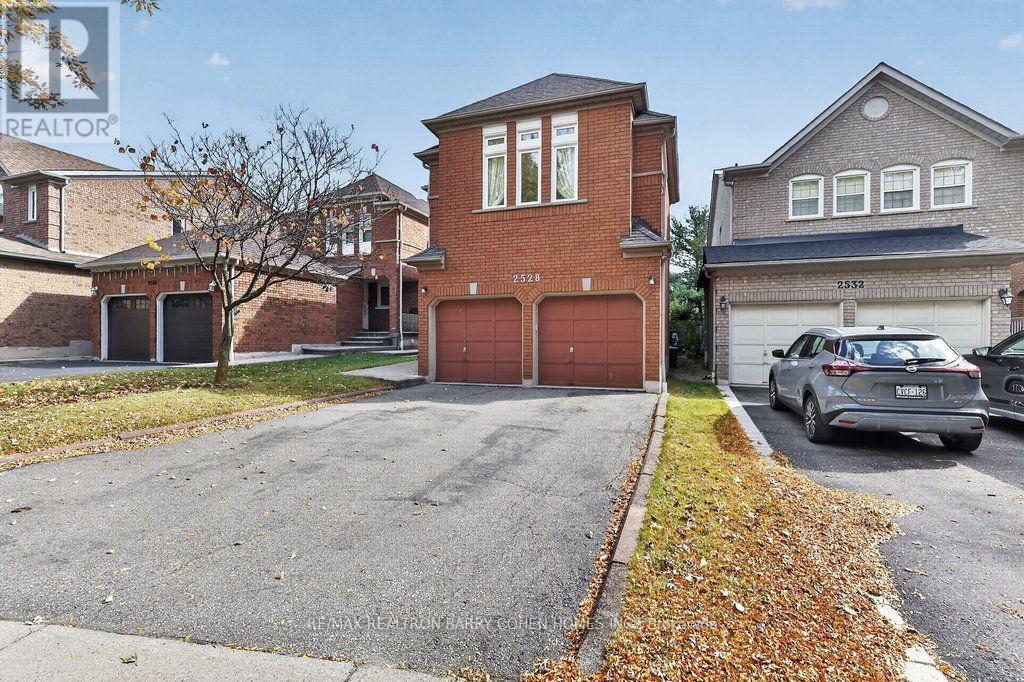 2528 WILLOWBURNE DRIVE Property Photo 1