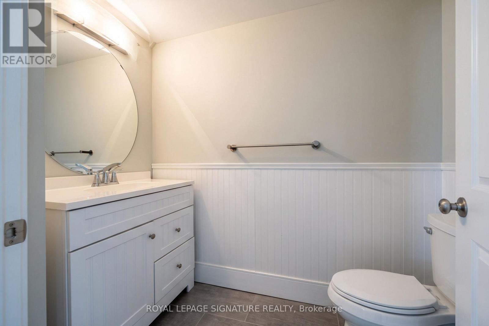 714 - 250 Manitoba Street Property Photo 8