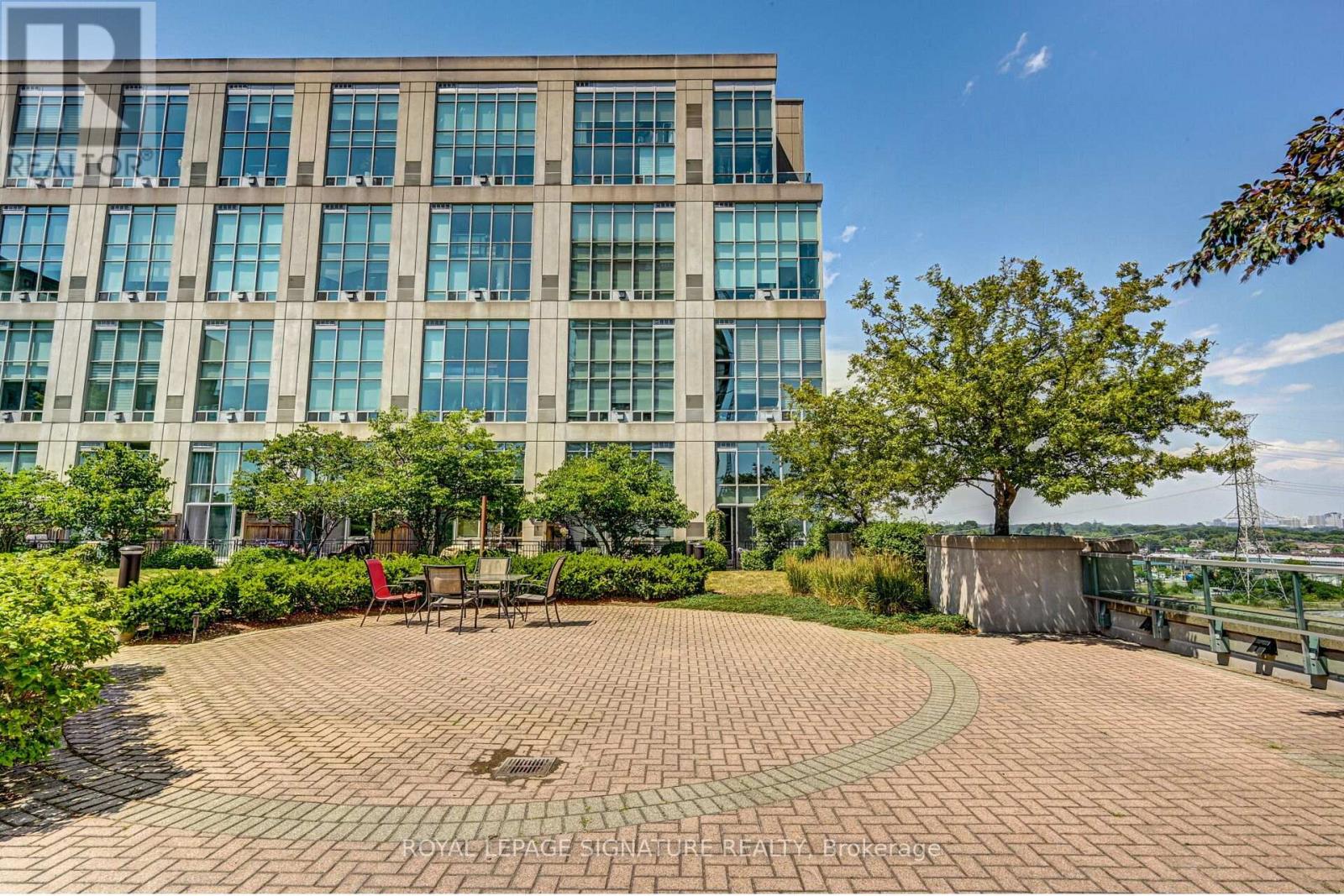 714 - 250 Manitoba Street Property Photo 20