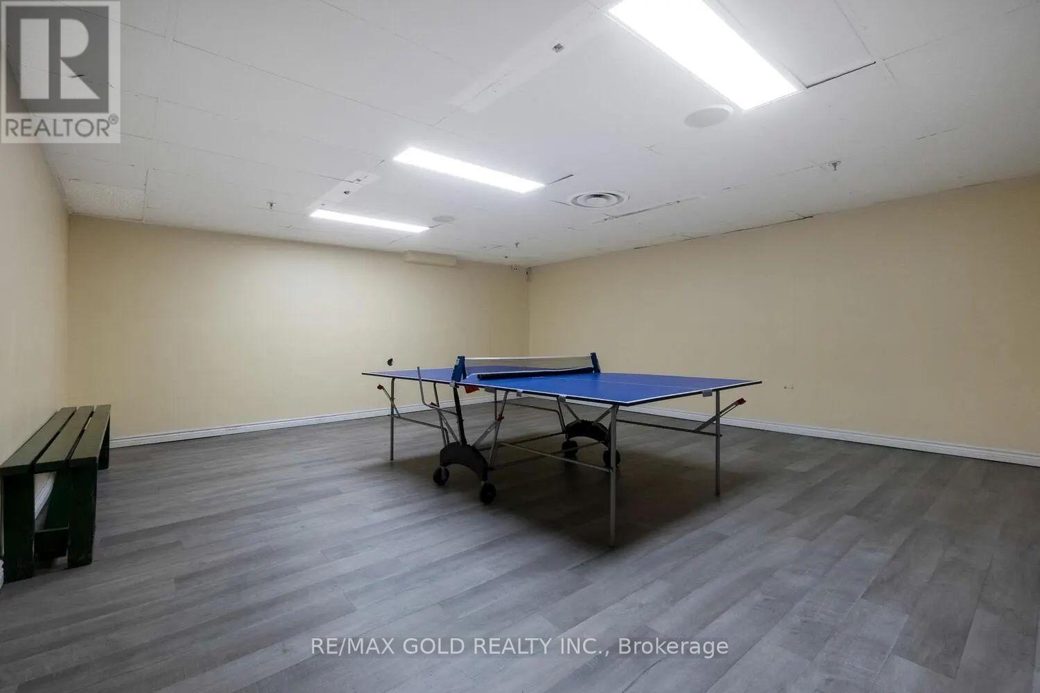 179 - 2095 Roche Court Property Photo 45