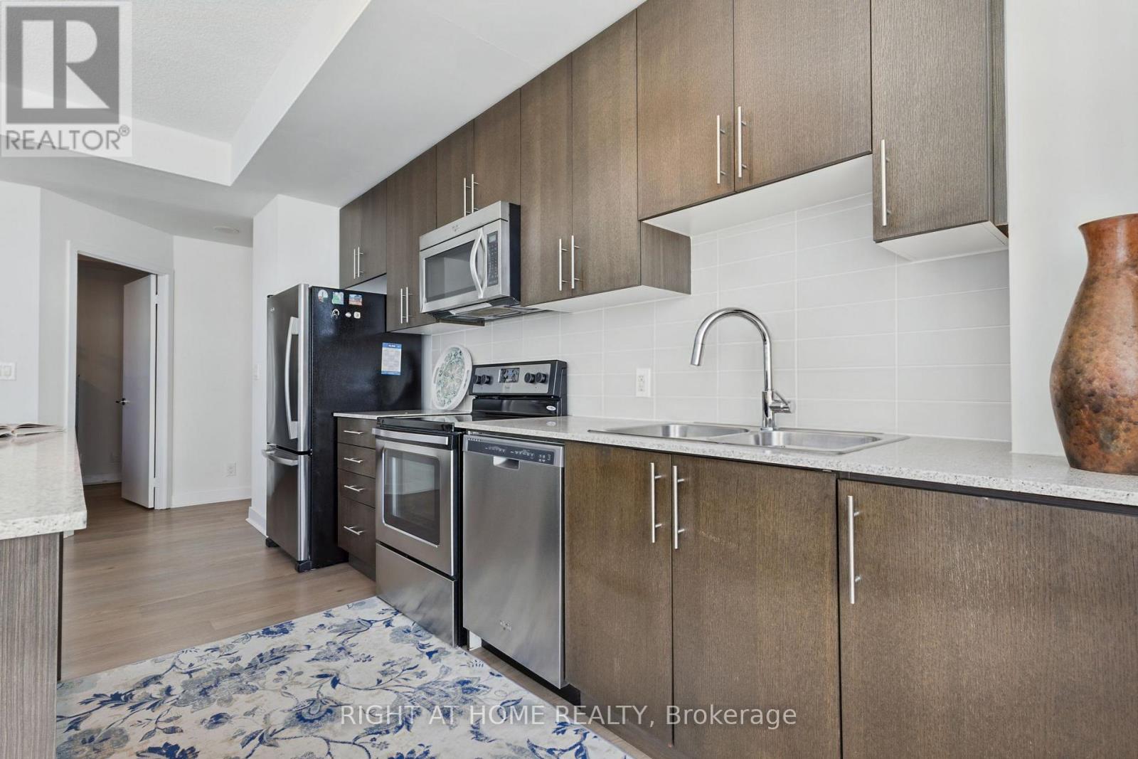 302 - 3985 Grand Park Drive Property Photo 4