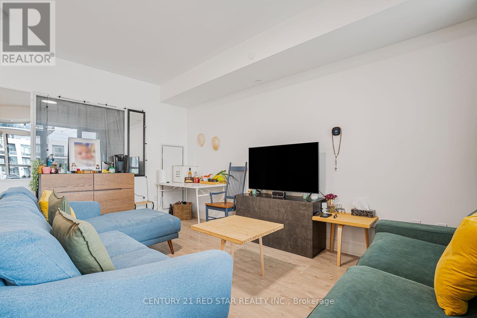 316 - 65 Annie Craig Drive Property Photo 6