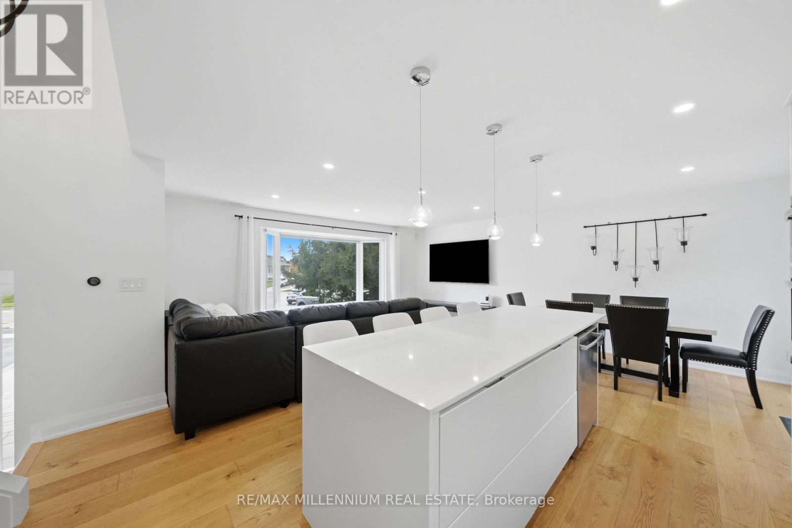 14 Crombie Place Property Photo 12