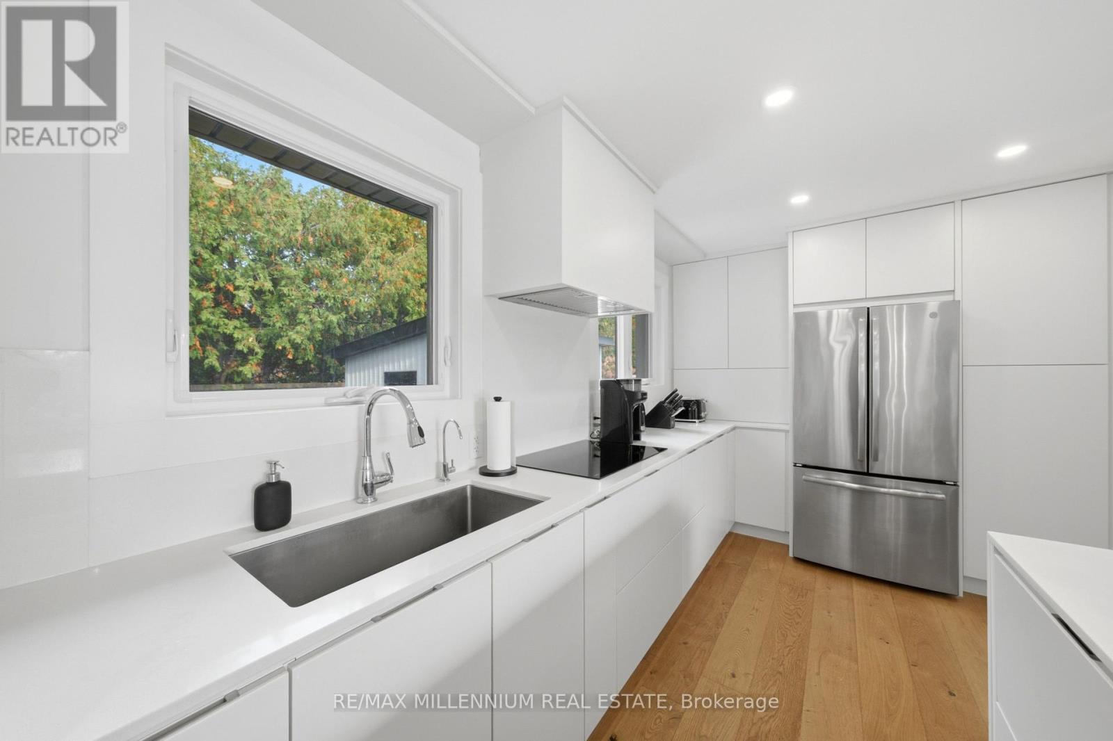 14 Crombie Place Property Photo 15