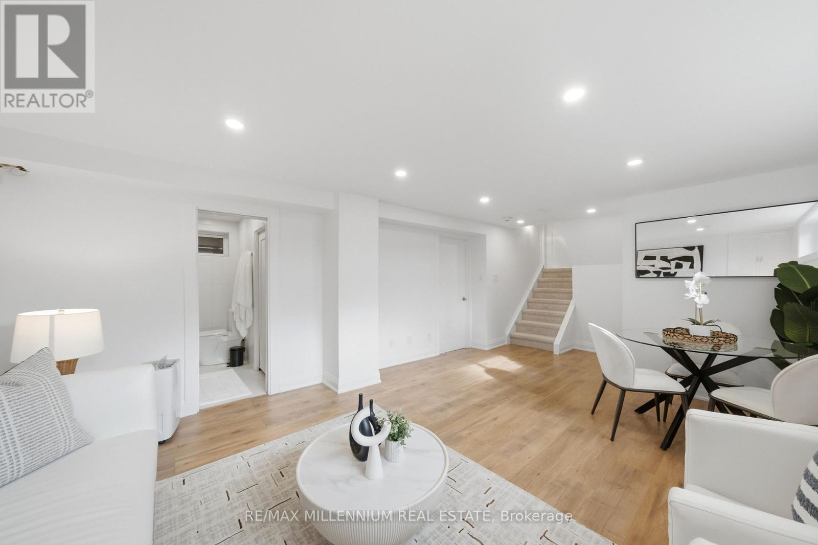14 Crombie Place Property Photo 31