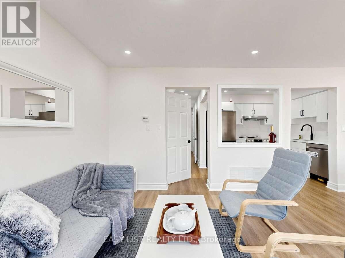 16 Mount Fuji Crescent Property Photo 8