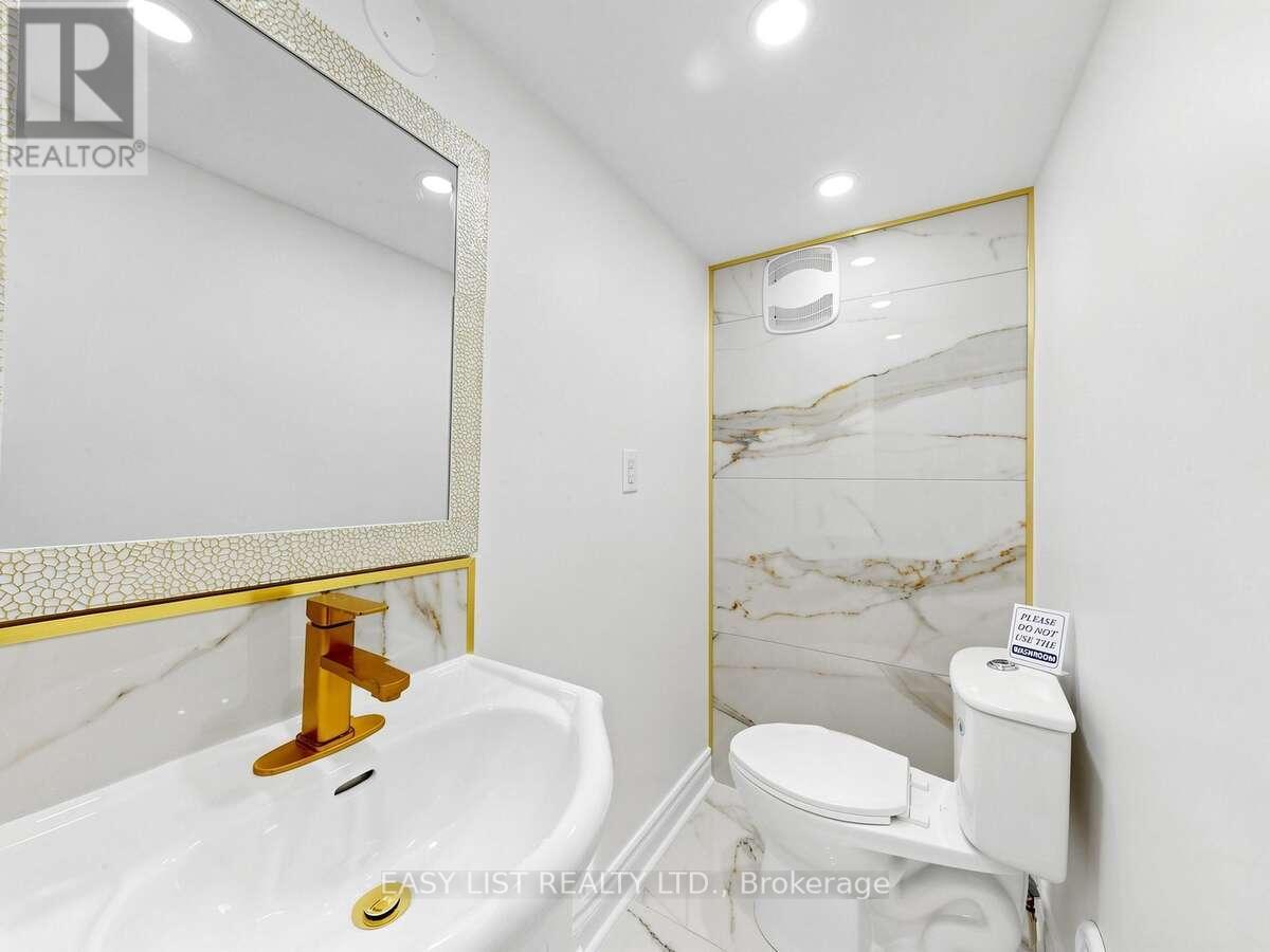16 Mount Fuji Crescent Property Photo 18