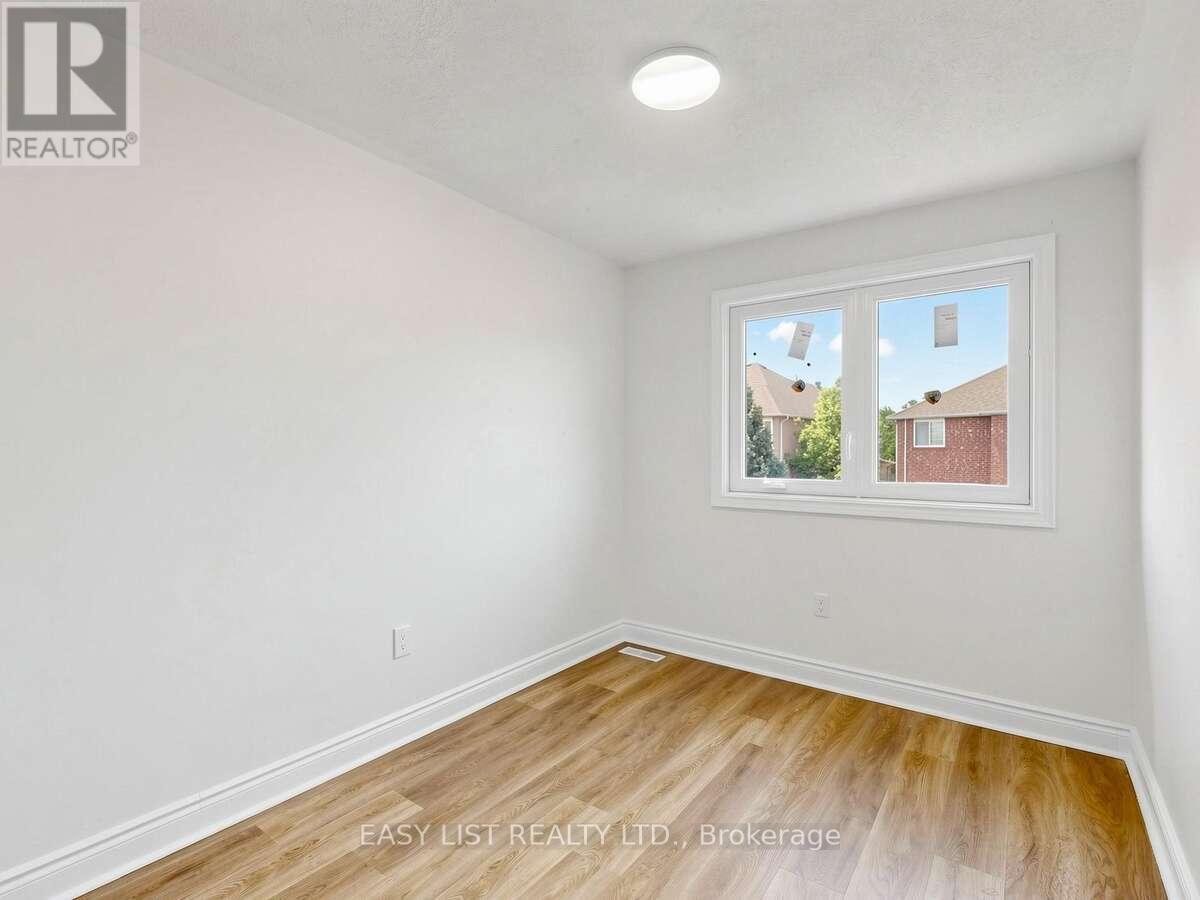 16 Mount Fuji Crescent Property Photo 25