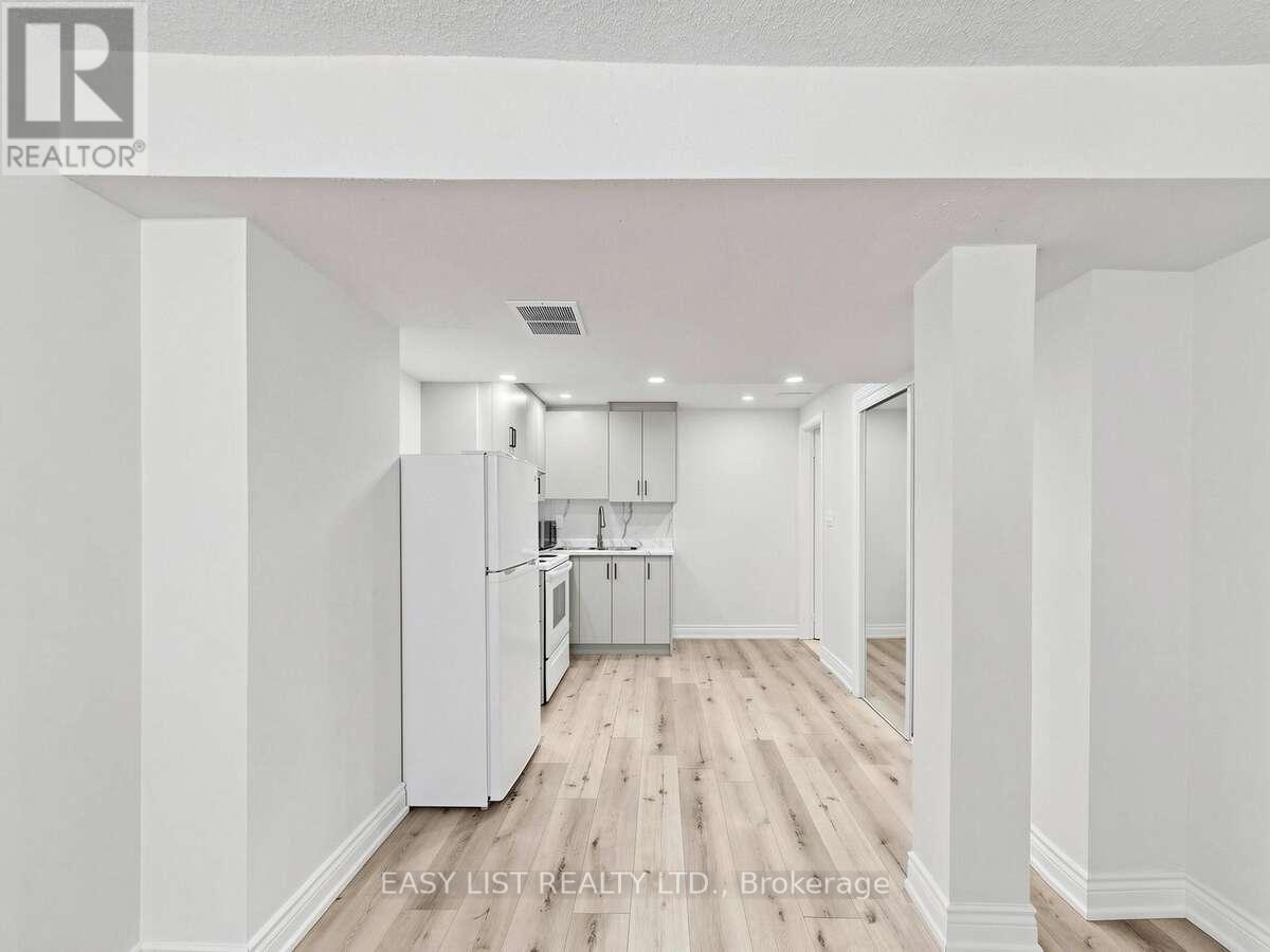 16 Mount Fuji Crescent Property Photo 35
