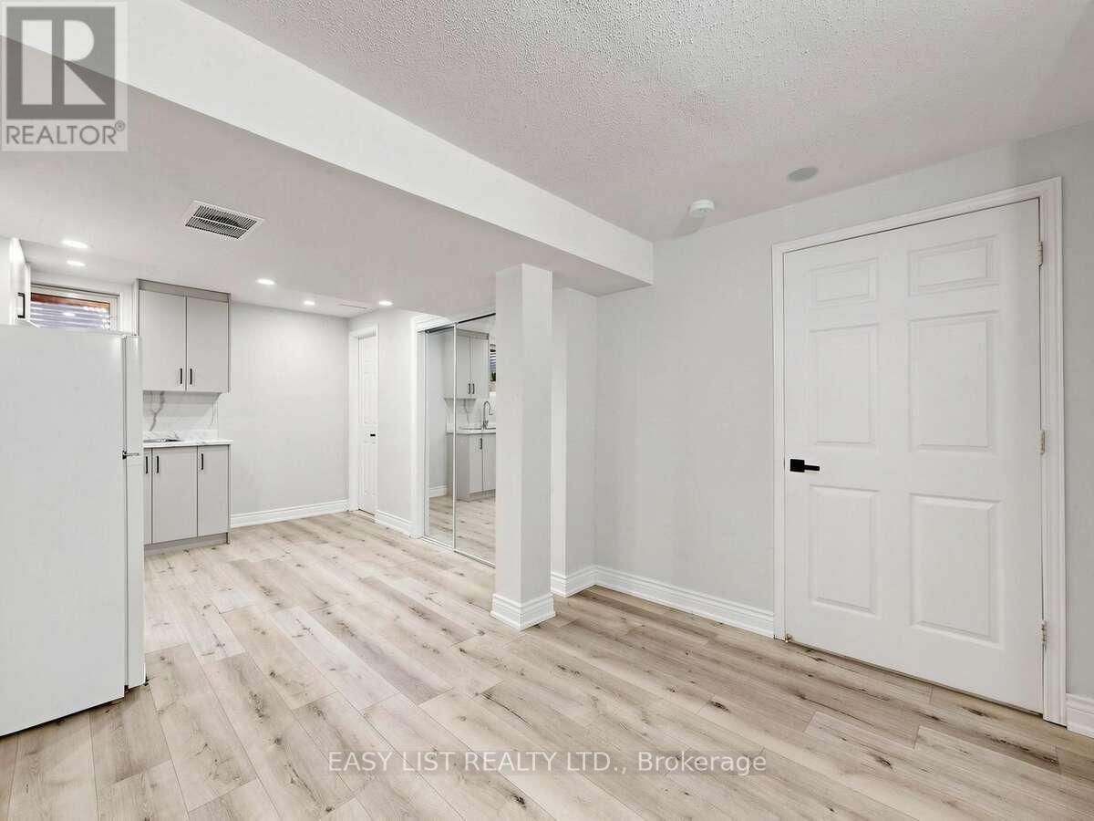 16 Mount Fuji Crescent Property Photo 36
