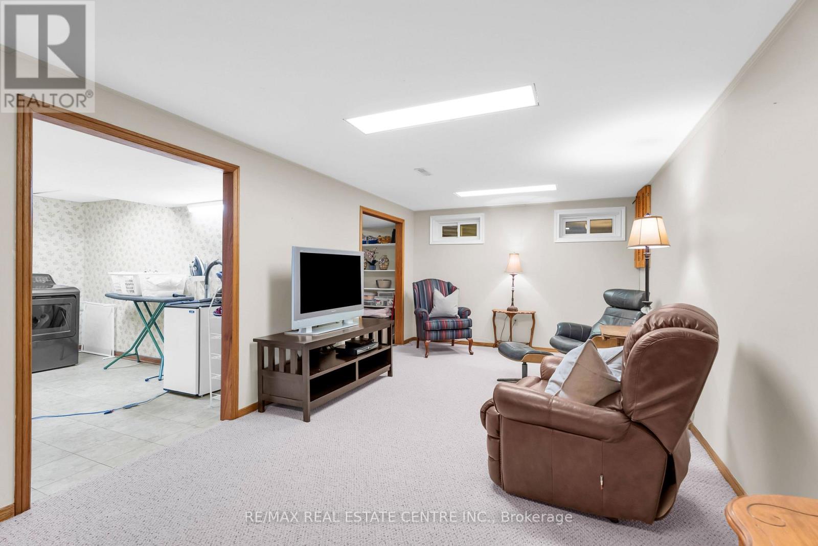 11 Dawson Crescent Property Photo 38