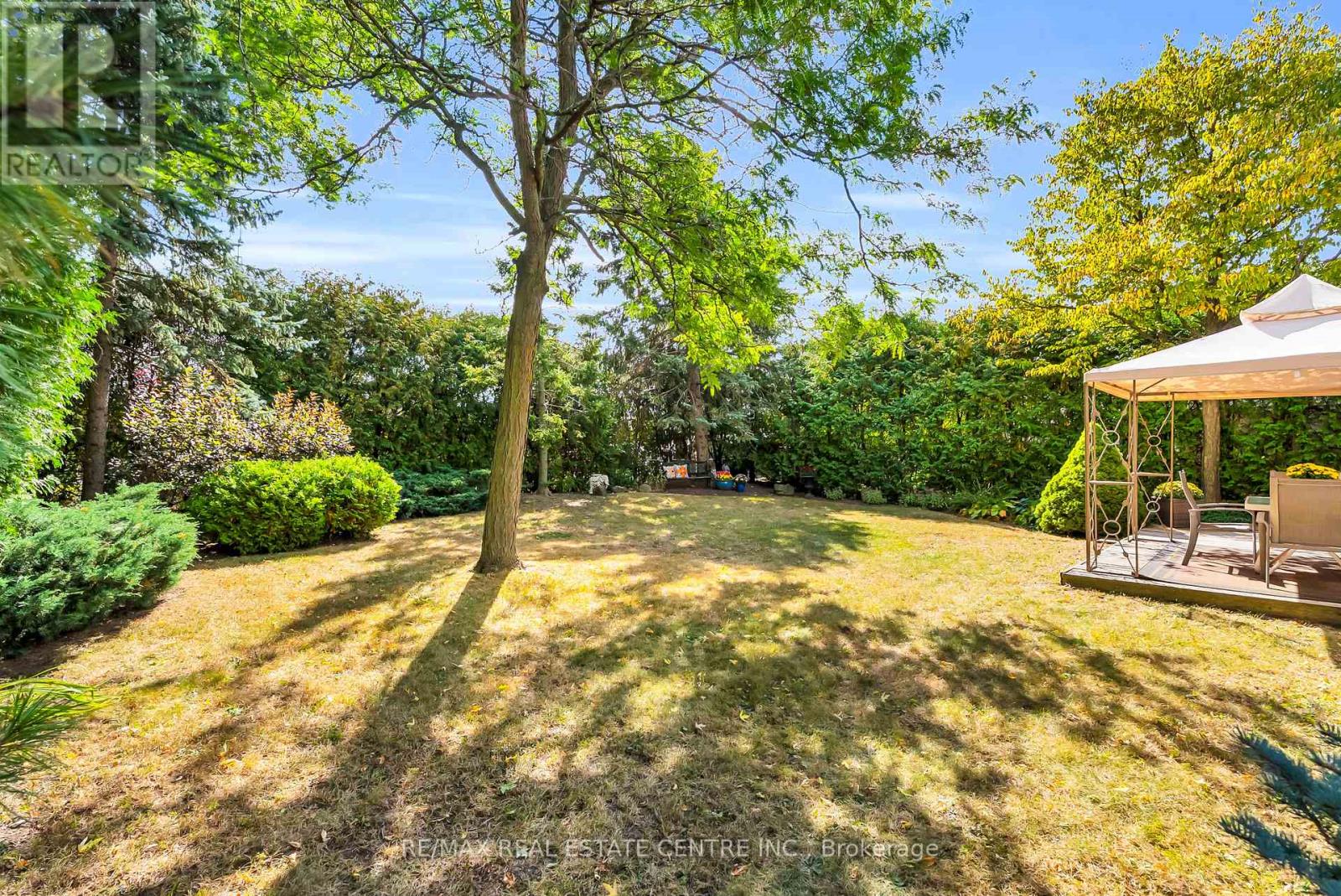 11 Dawson Crescent Property Photo 42