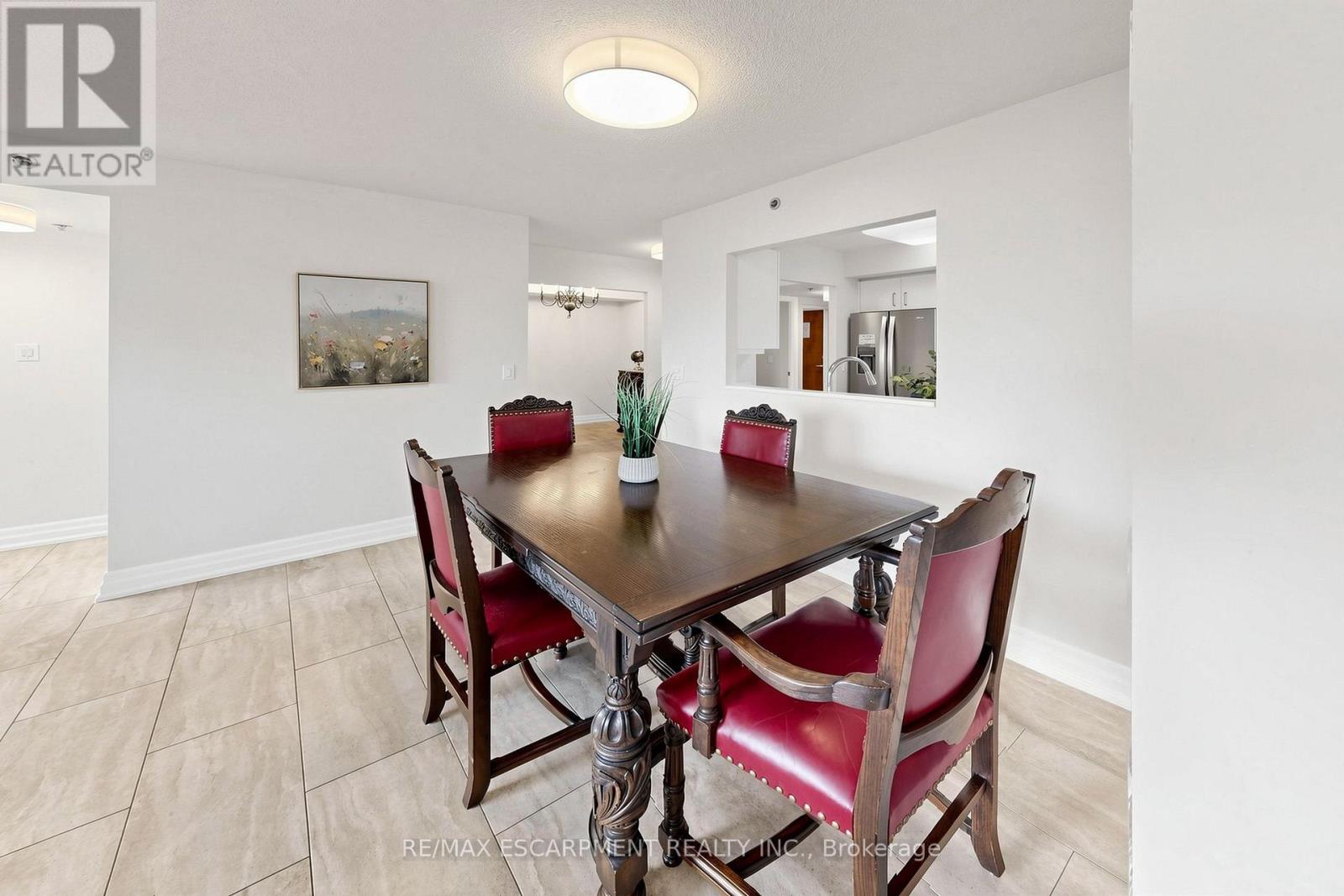 2416 - 100 Burloak Drive Property Photo 13