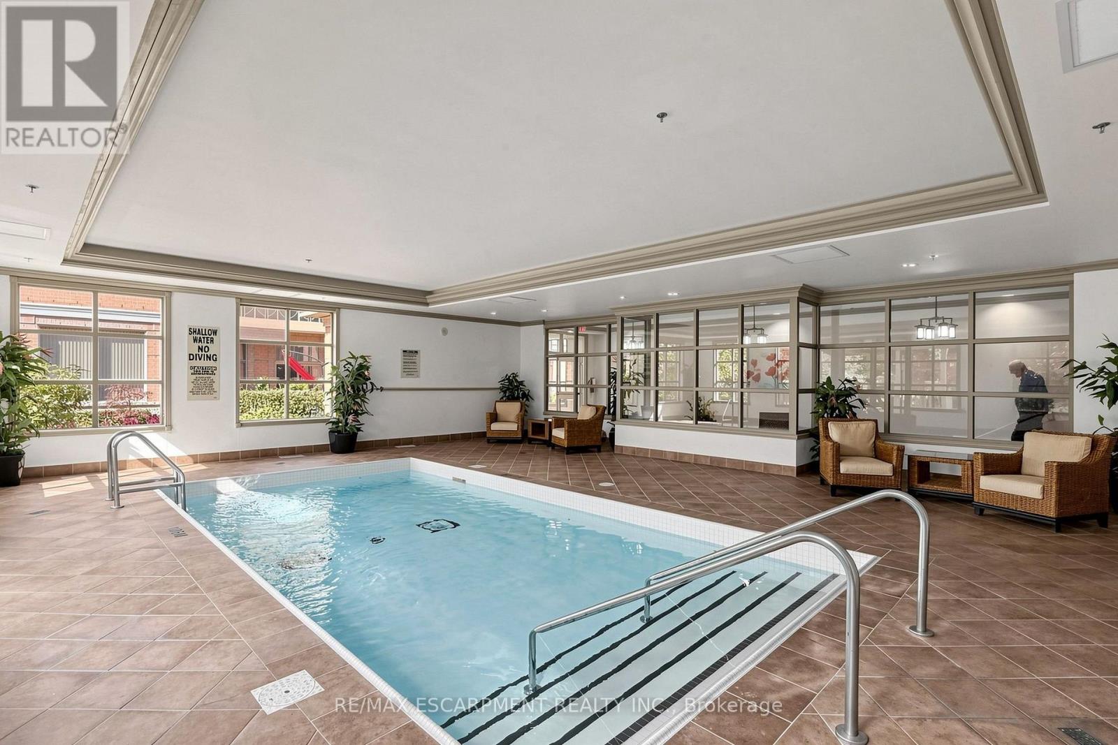 2416 - 100 Burloak Drive Property Photo 40