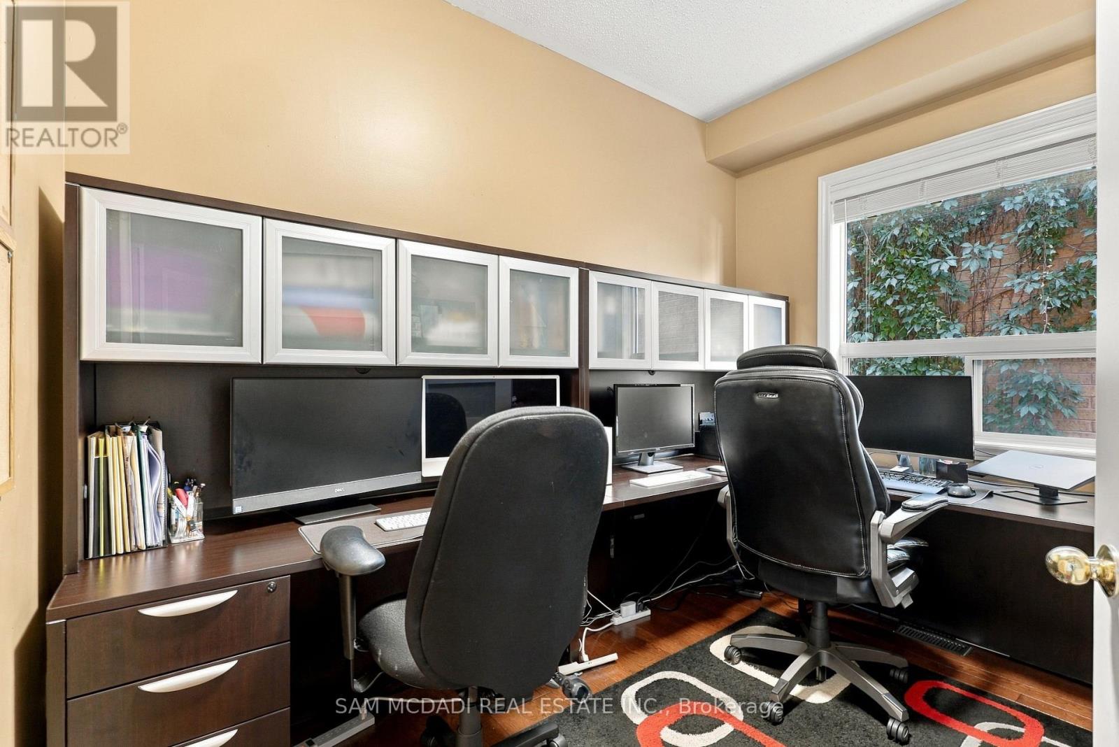 3263 Crimson King Circle Property Photo 15