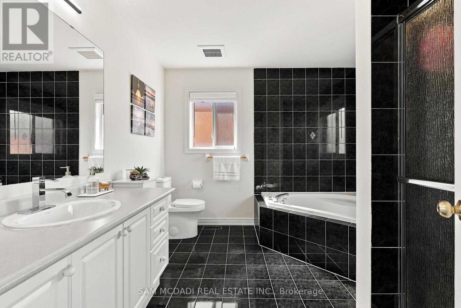 3263 Crimson King Circle Property Photo 22