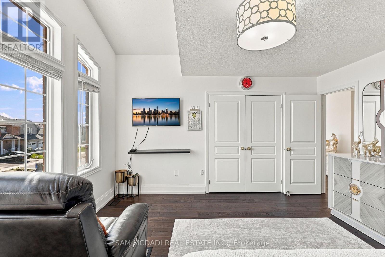 3263 Crimson King Circle Property Photo 31