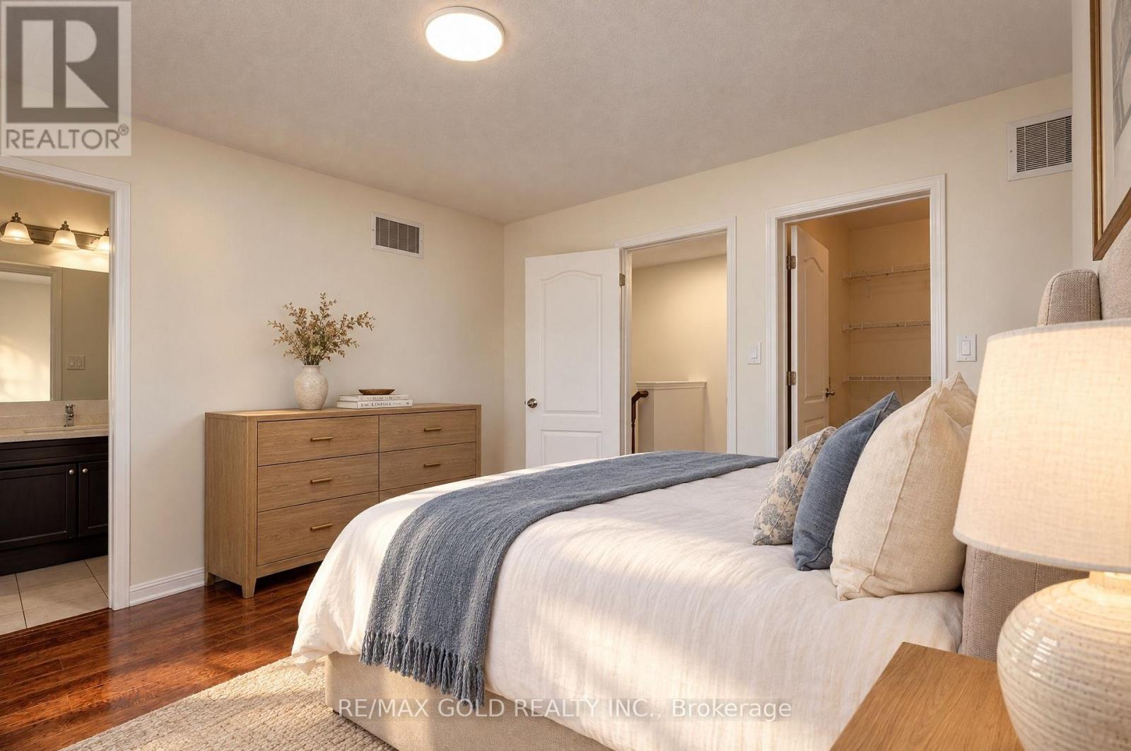 14 Memory Lane Property Photo 30