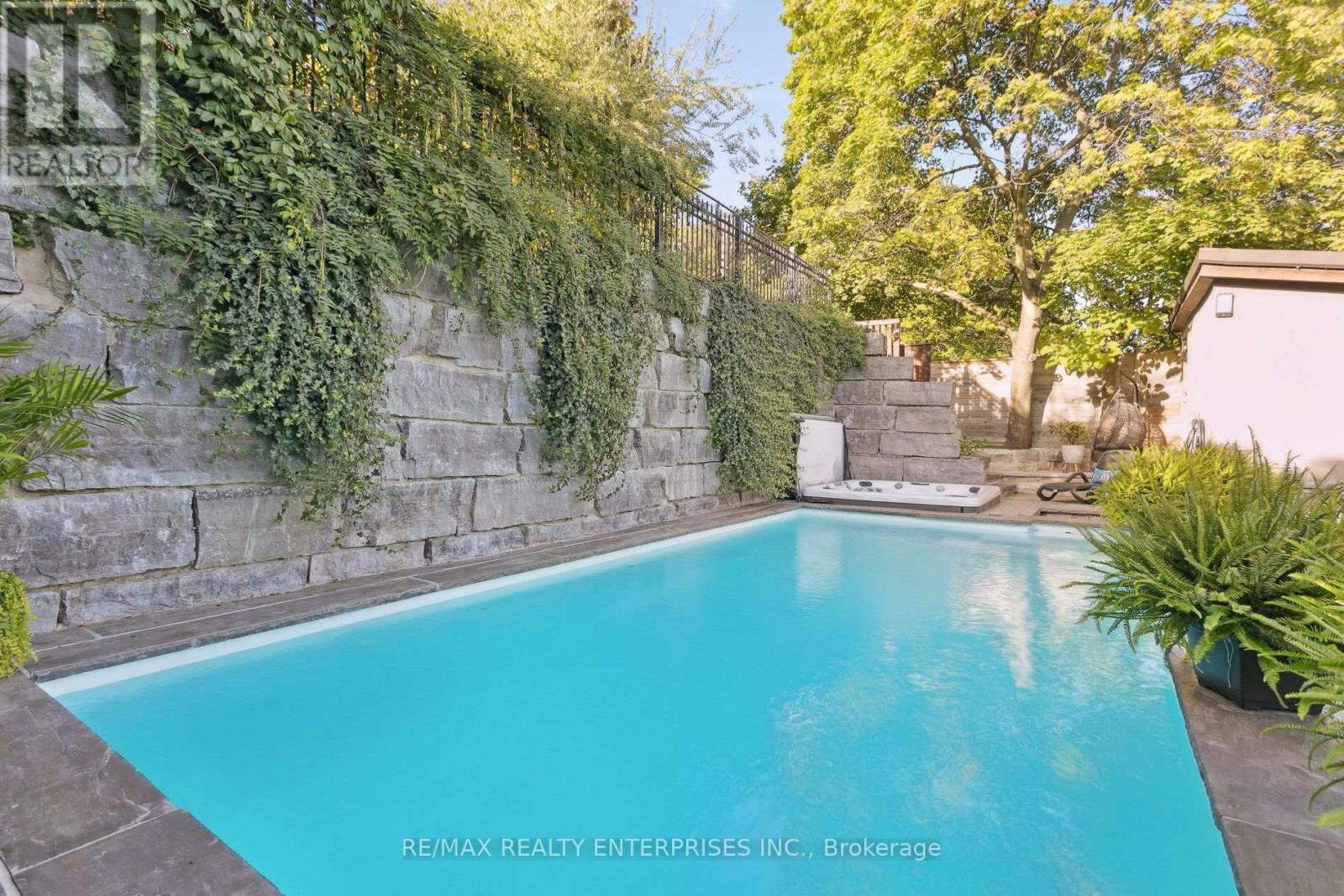 2683 Kingsberry Crescent Property Photo 41