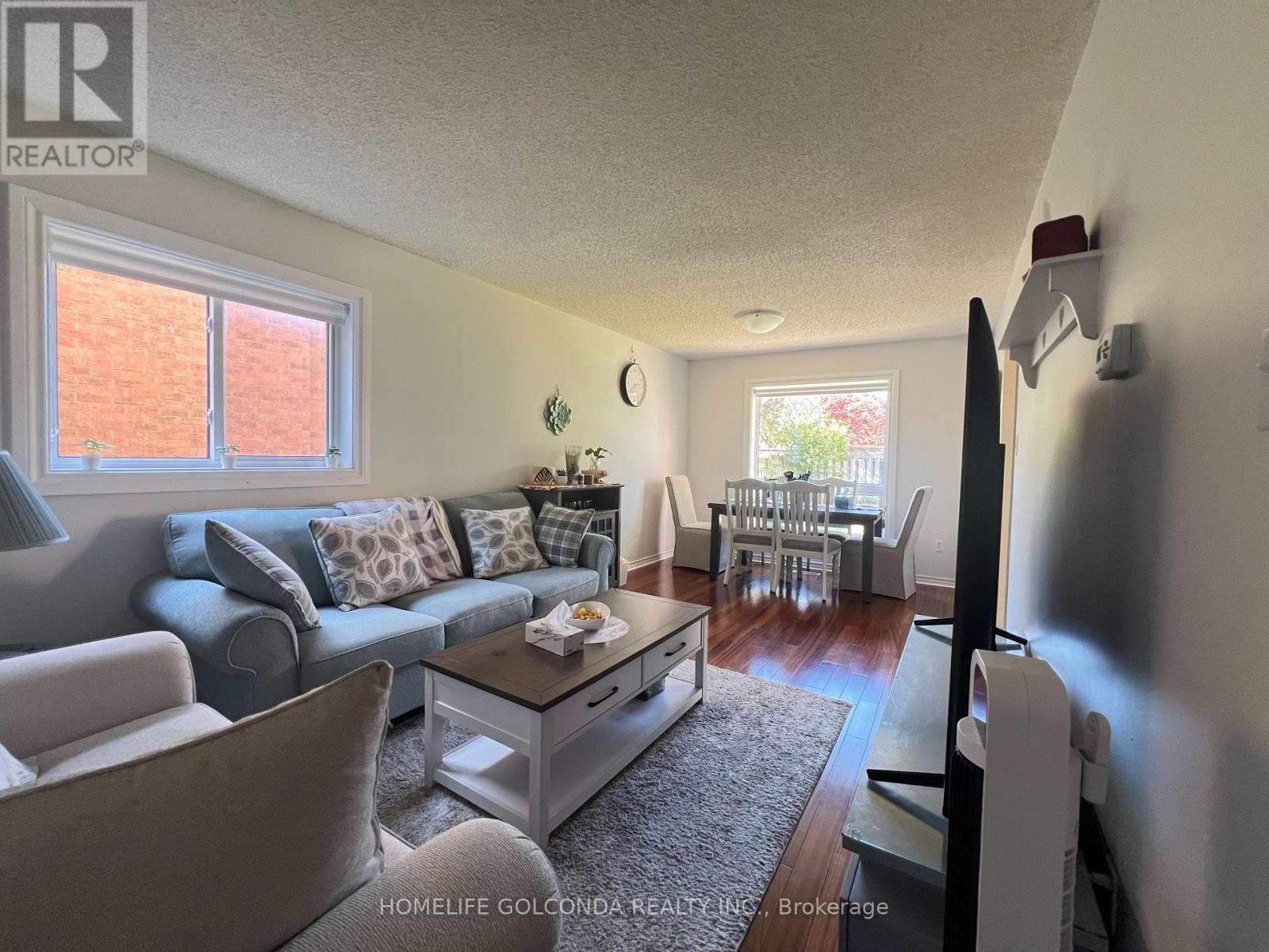 2541 Scarth Court Property Photo 3