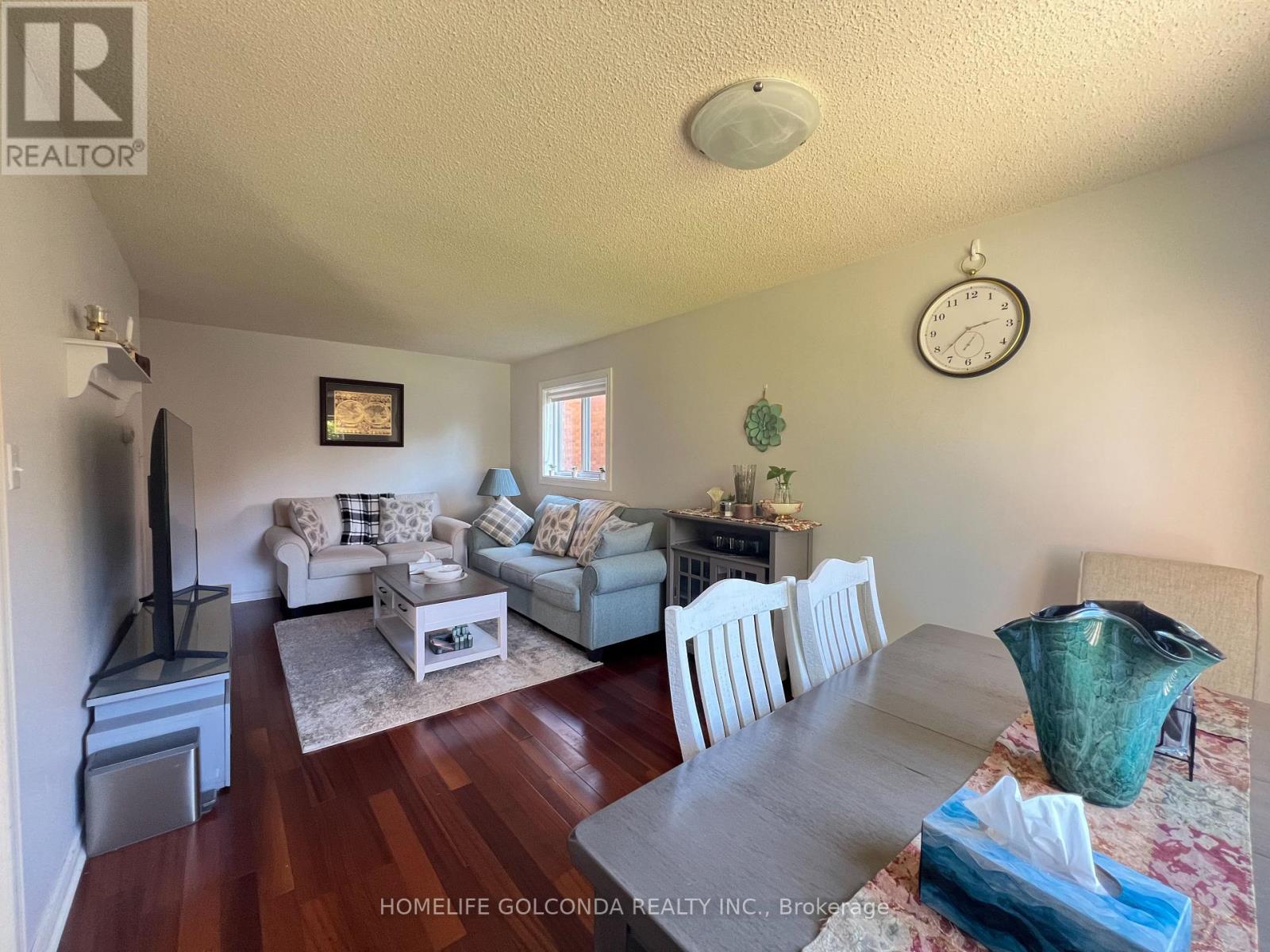 2541 Scarth Court Property Photo 7