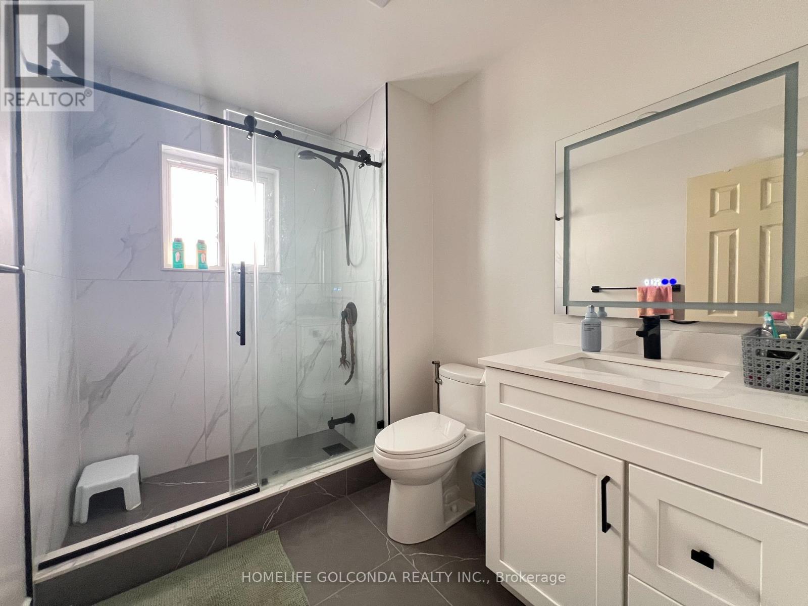 2541 Scarth Court Property Photo 10