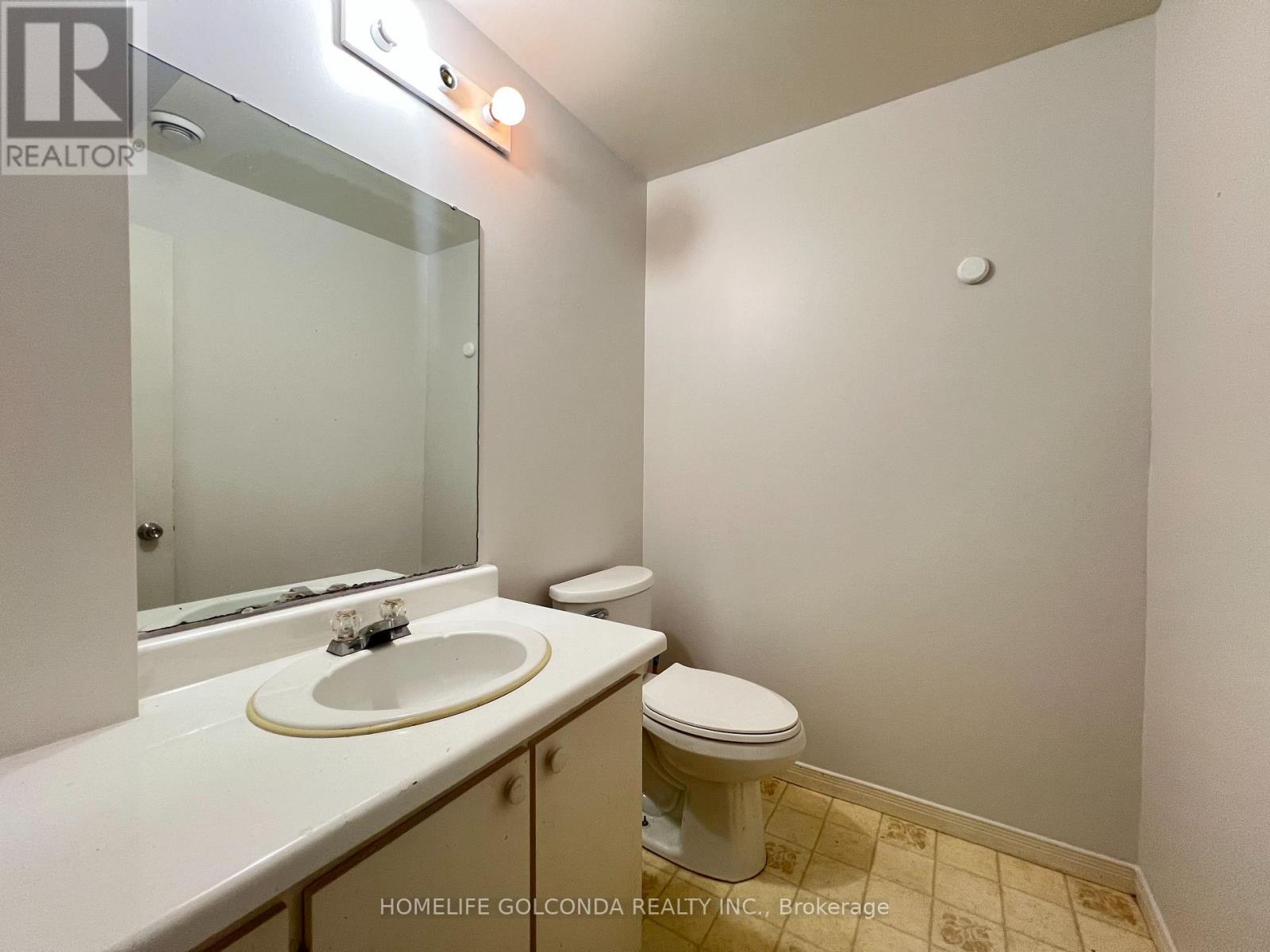 2541 Scarth Court Property Photo 17