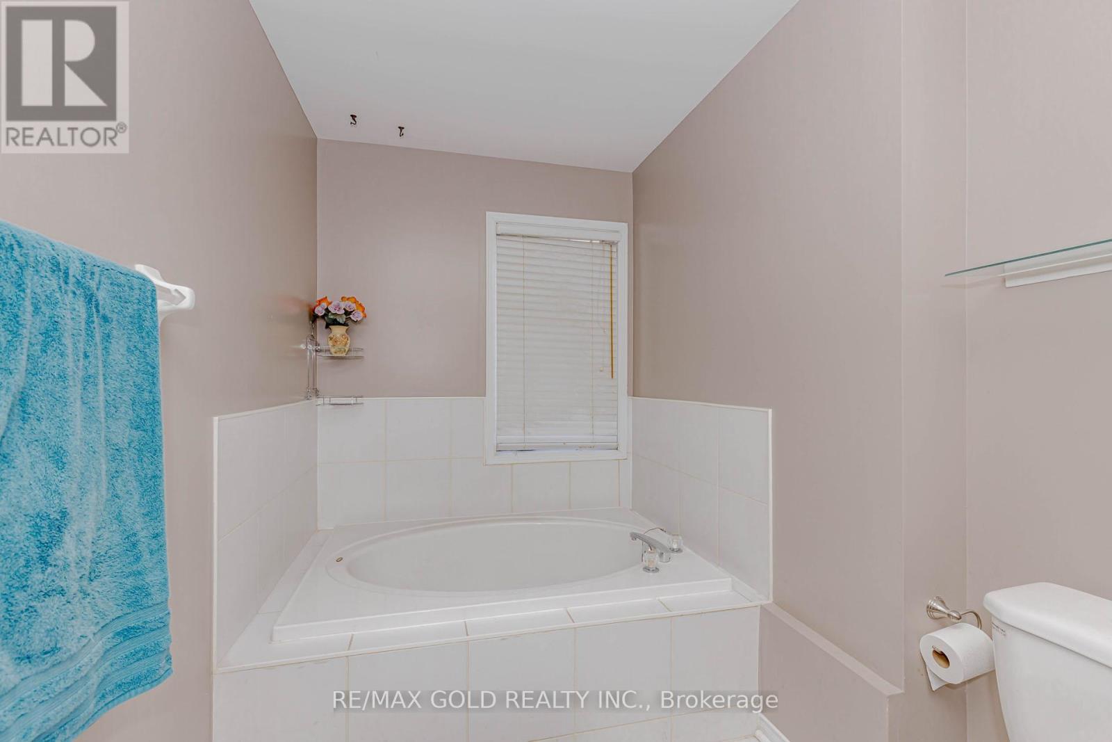 153 Cordgrass Crescent Property Photo 3
