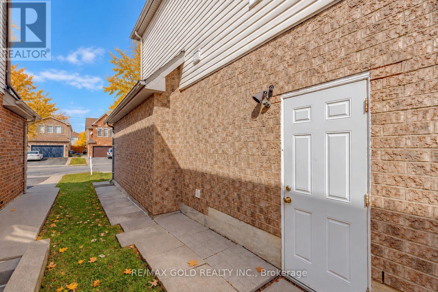 153 Cordgrass Crescent Property Photo 16