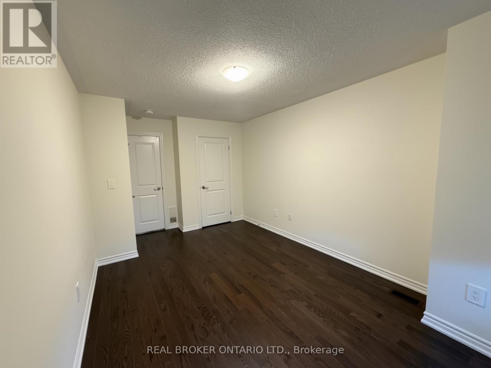 1559 Kitchen Court Property Photo 21