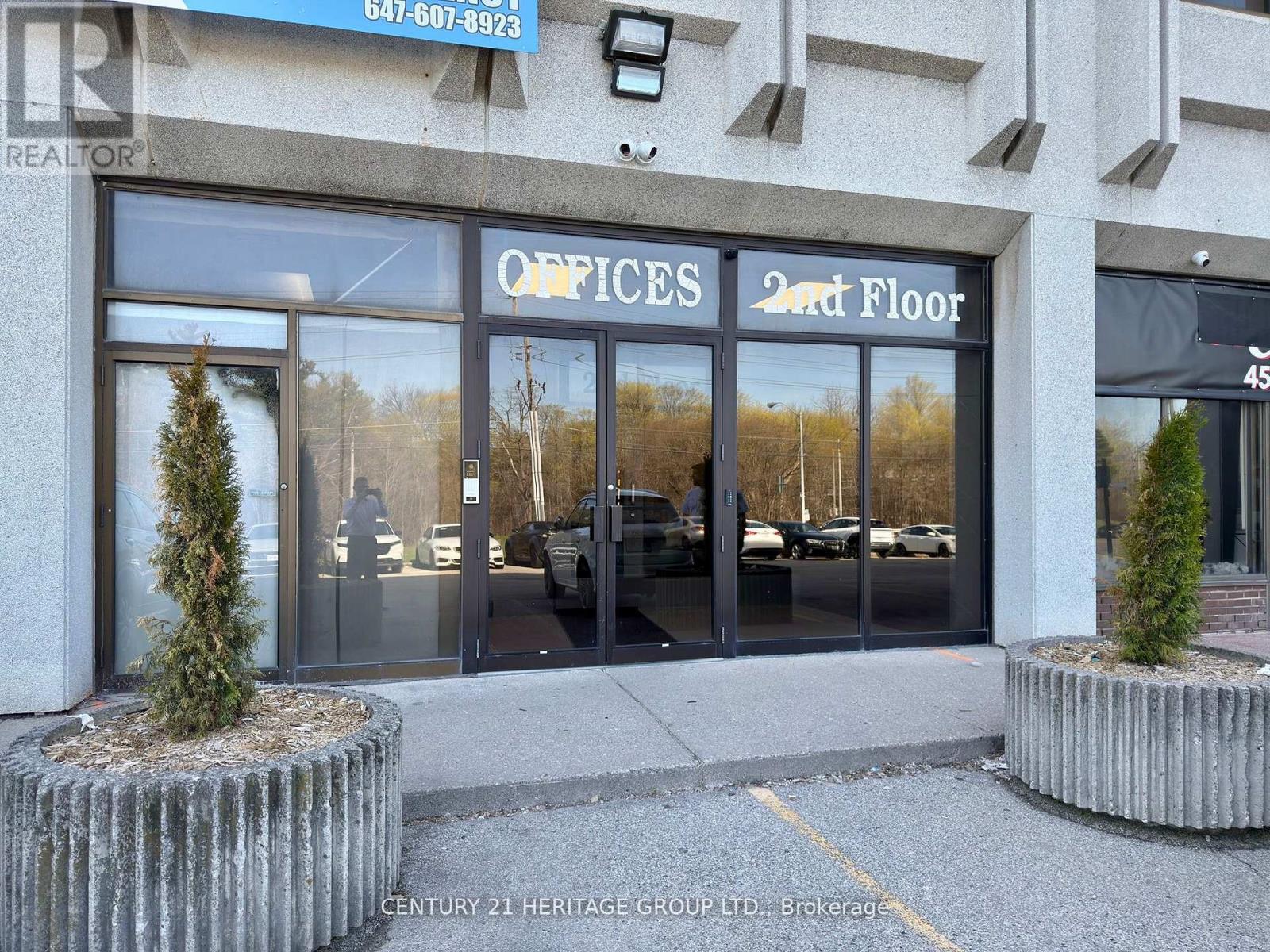 208 A - 4544 Dufferin Street Property Photo 1