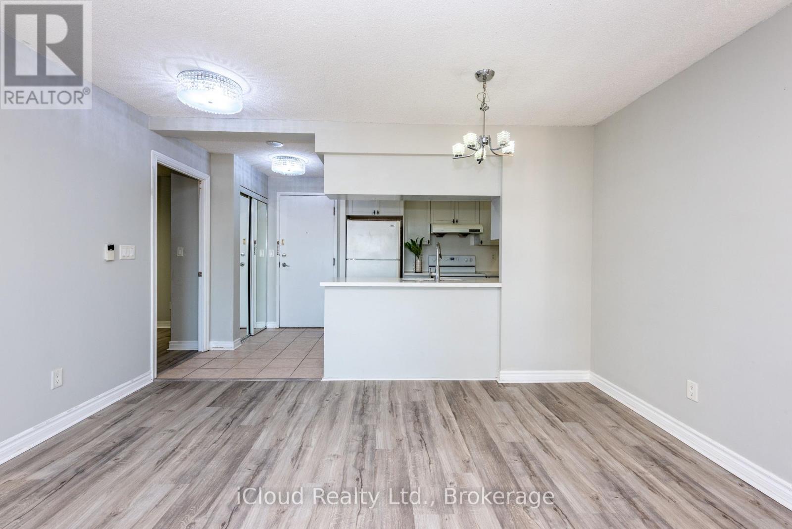 2521 - 3888 Duke Of York Boulevard Property Photo 41
