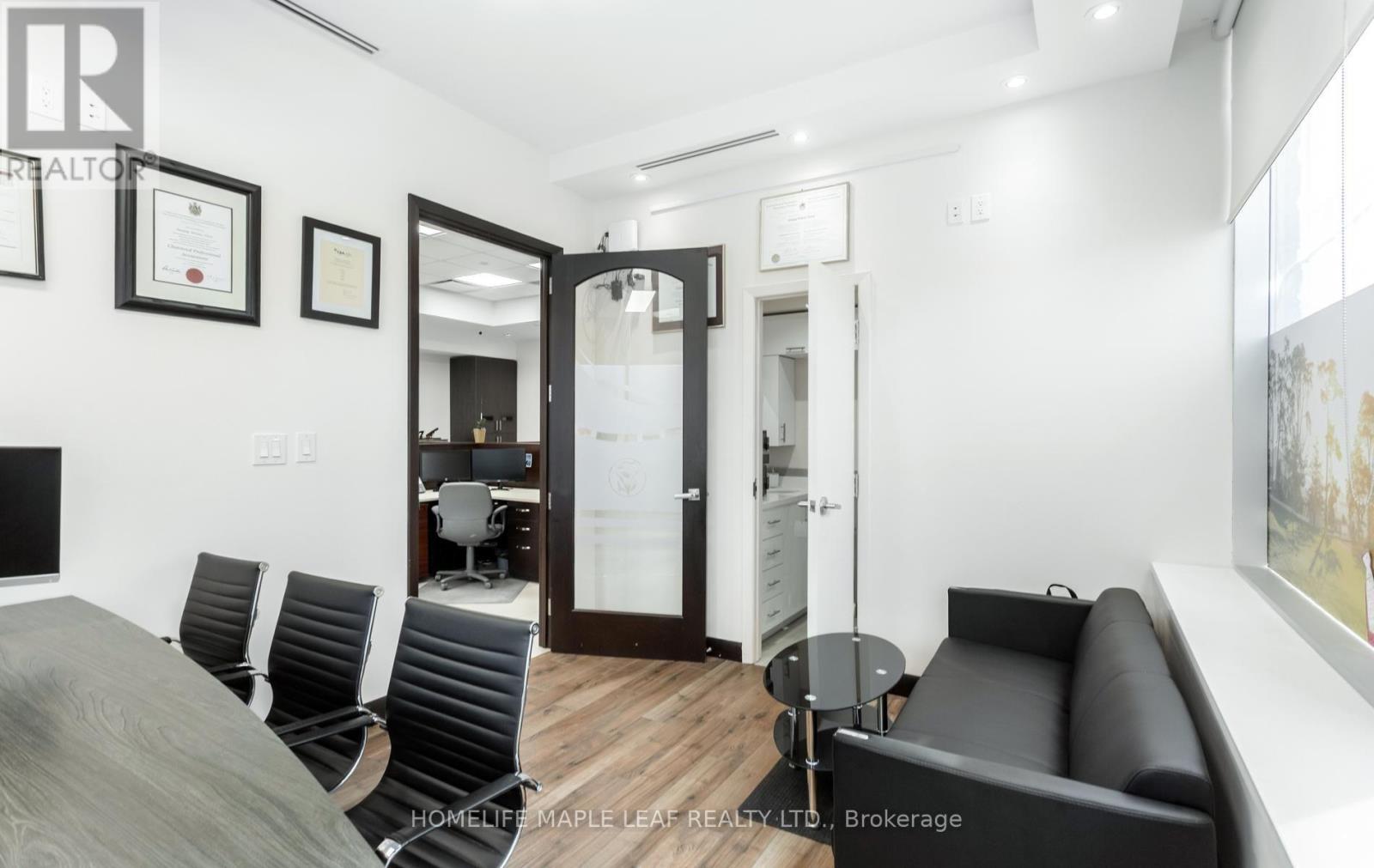 209 - 20 Maritime Ontario Boulevard Property Photo 25