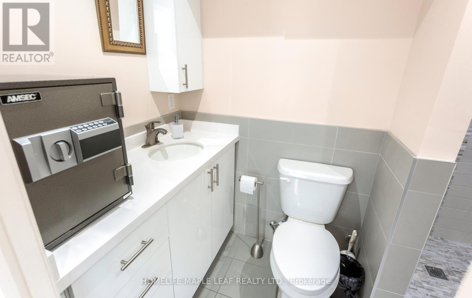 209 - 20 Maritime Ontario Boulevard Property Photo 27