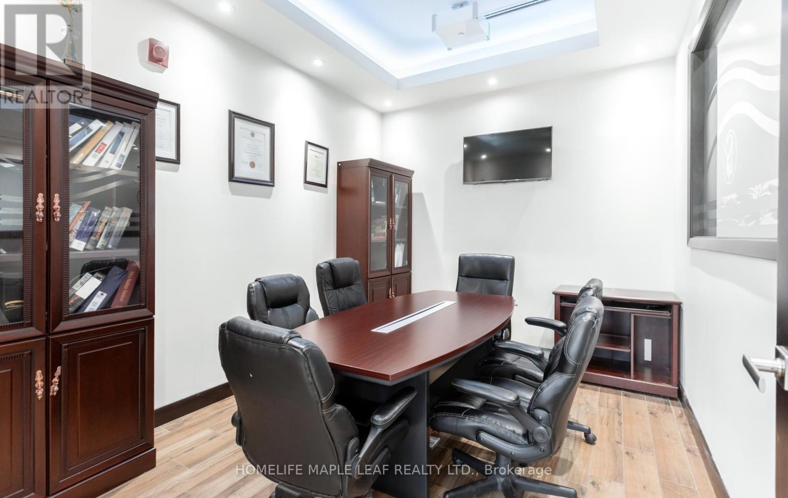 209 - 20 Maritime Ontario Boulevard Property Photo 29