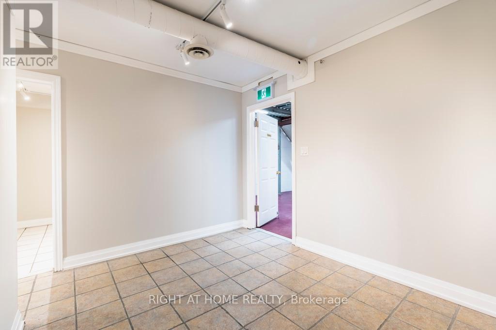 13 - 6730 Davand Drive Property Photo 14