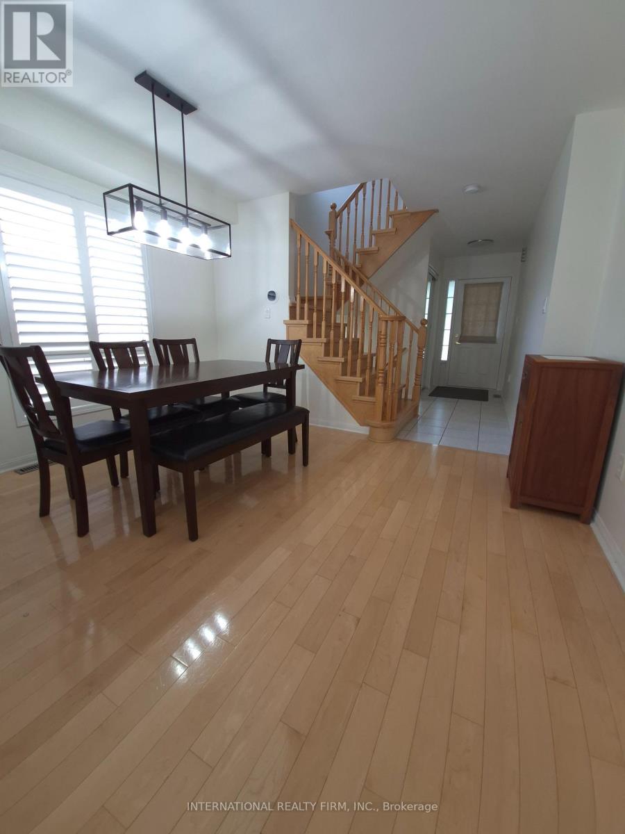 2588 Valleyridge Drive Property Photo 8