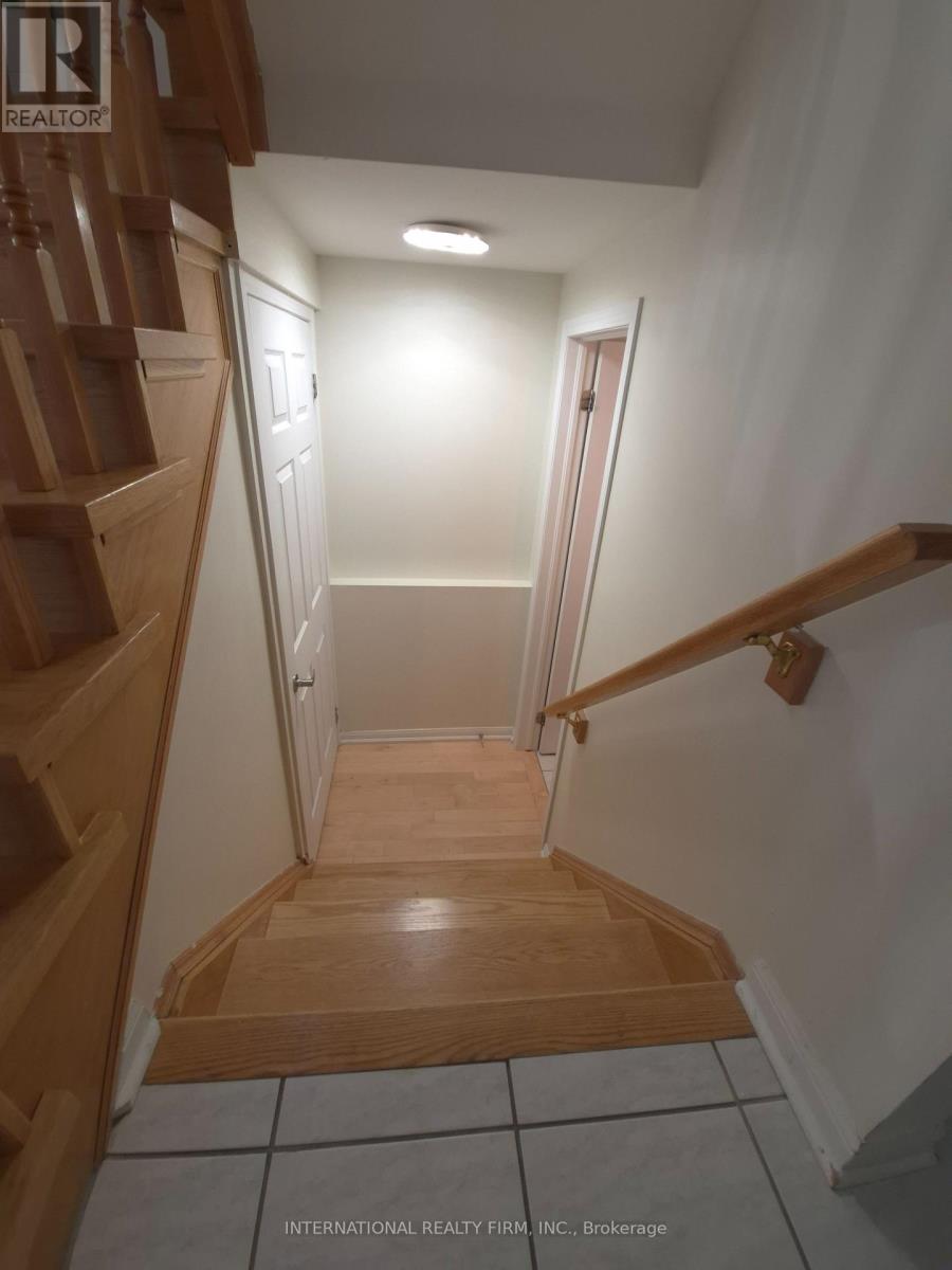 2588 Valleyridge Drive Property Photo 20
