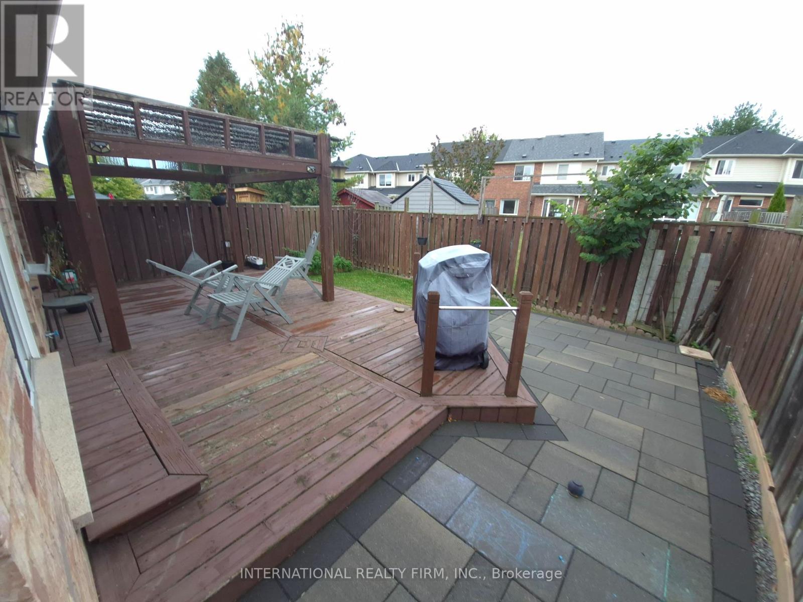 2588 Valleyridge Drive Property Photo 22