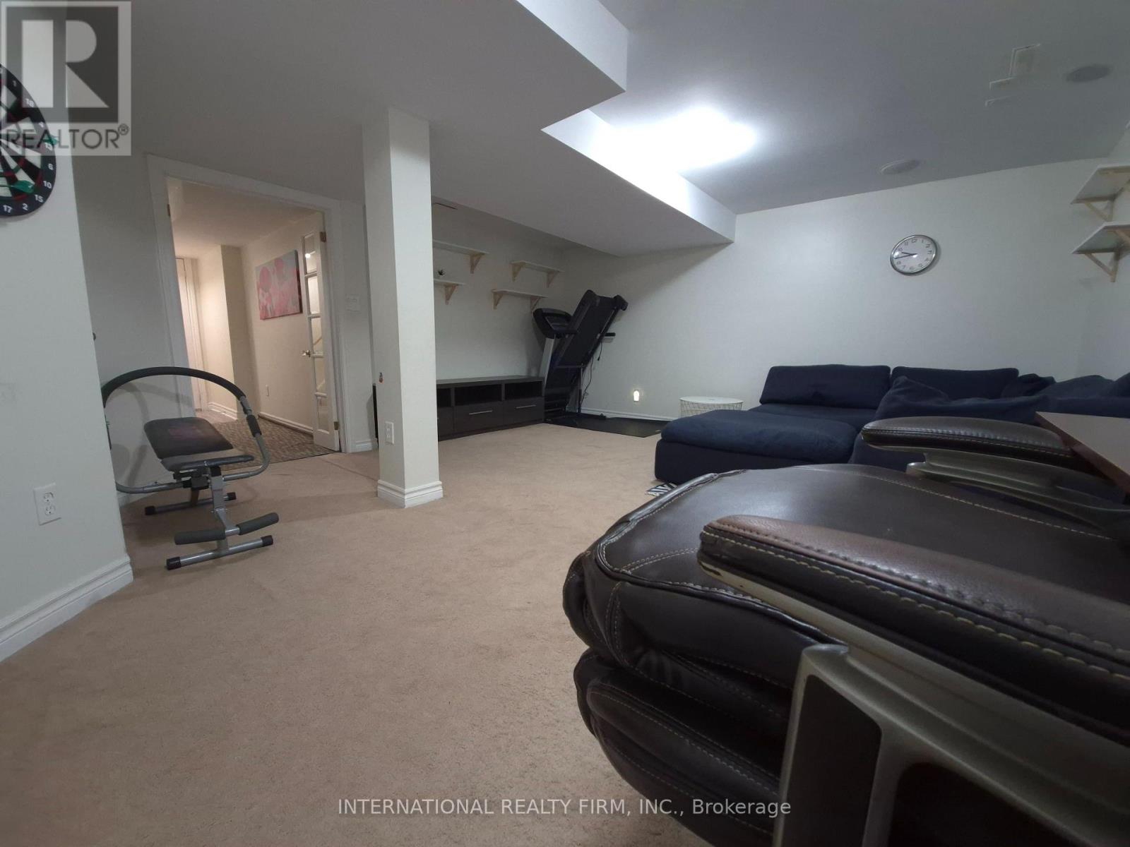 2588 Valleyridge Drive Property Photo 26