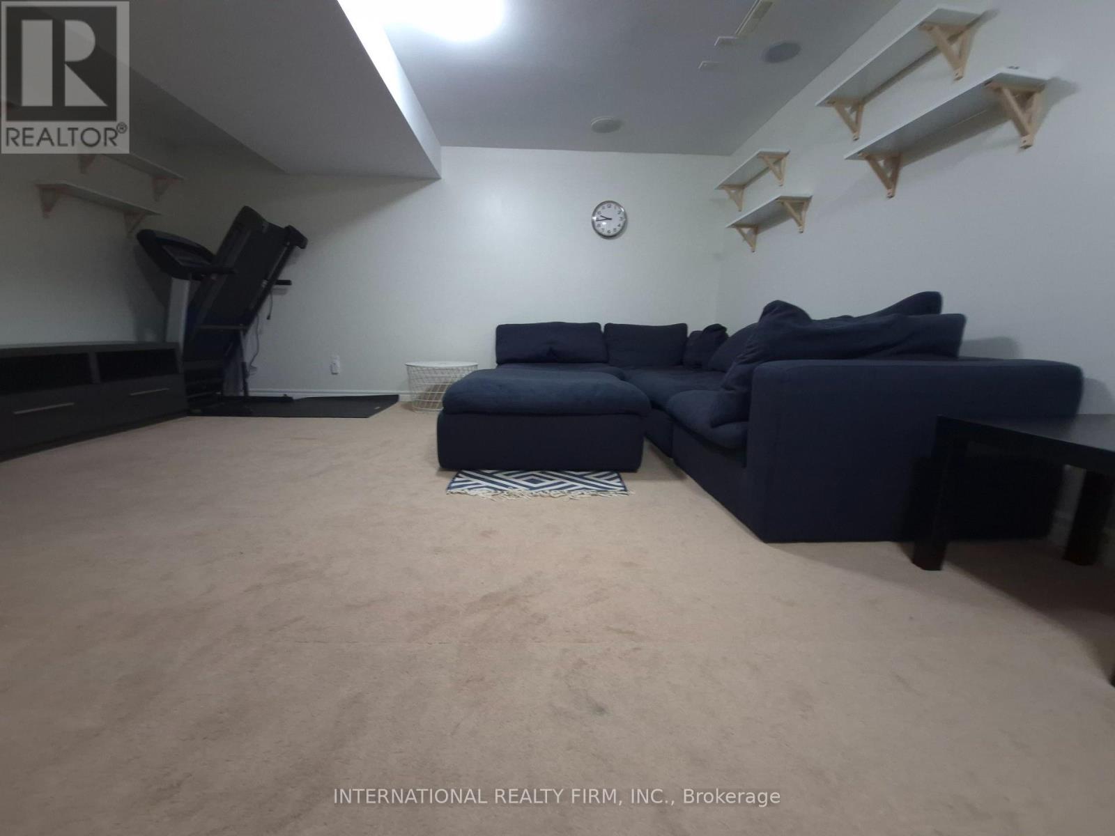 2588 Valleyridge Drive Property Photo 27
