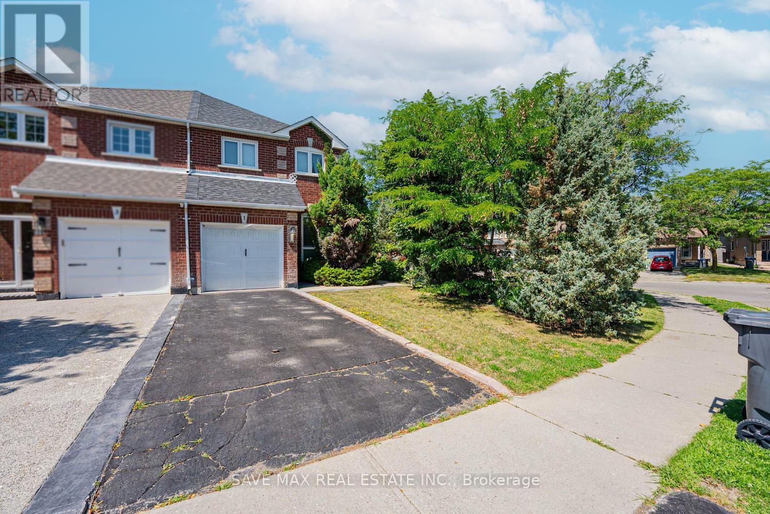1 Kitto Court Property Photo 2
