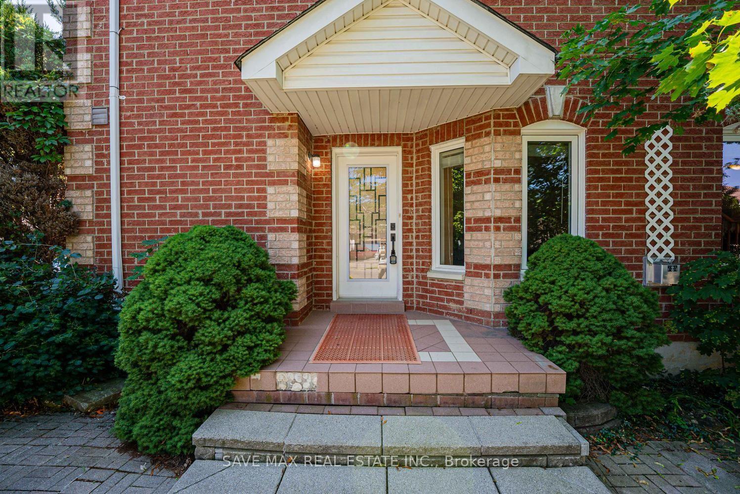 1 Kitto Court Property Photo 4