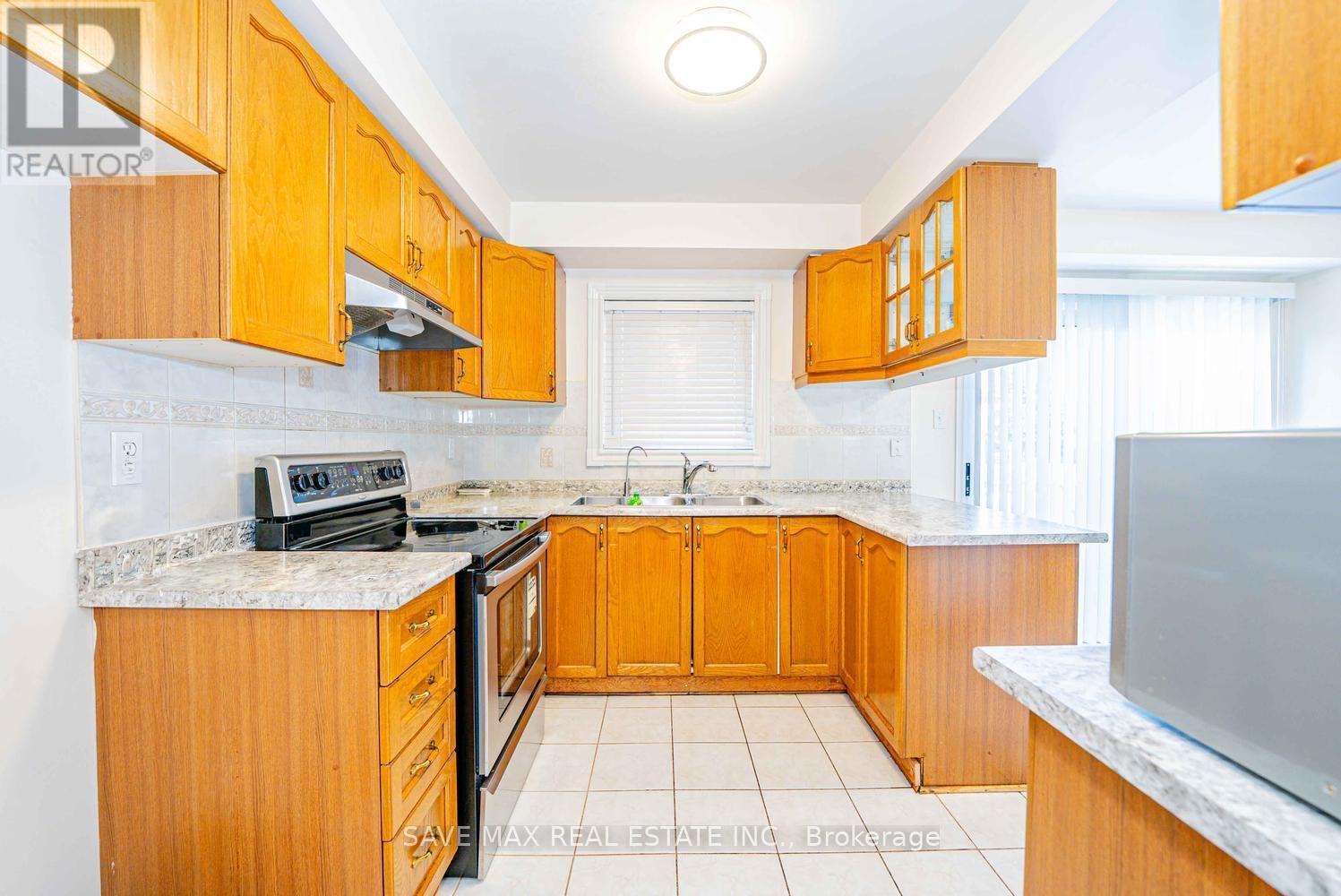 1 Kitto Court Property Photo 18